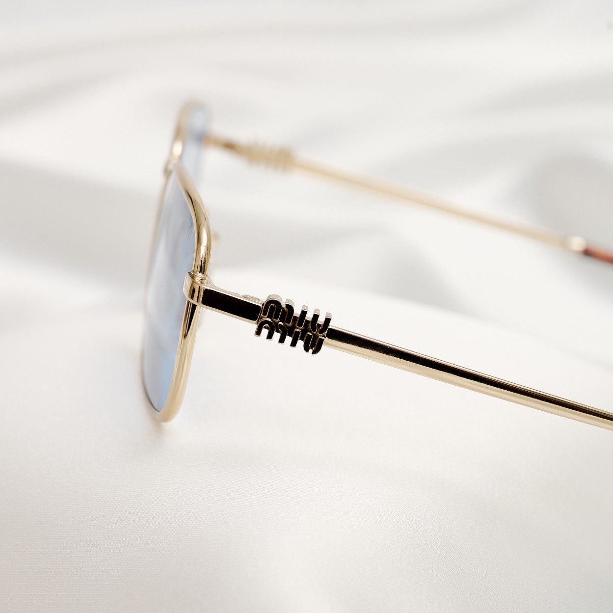 Miu Miu MIU MIU 0MU A53S ZVN60O SUNGLASSES Size ONE SIZE - 3 Thumbnail