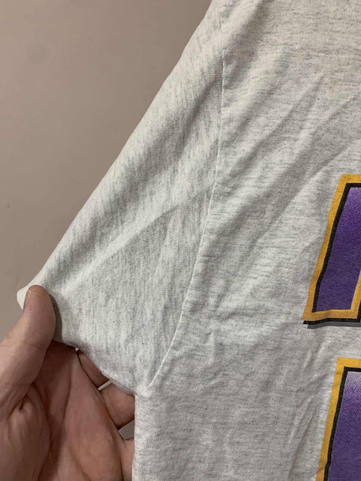 NBA Los Angeles Lakers Vintage T Shirt Pro Player Retro Size L Size US L / EU 52-54 / 3 - 7 Thumbnail