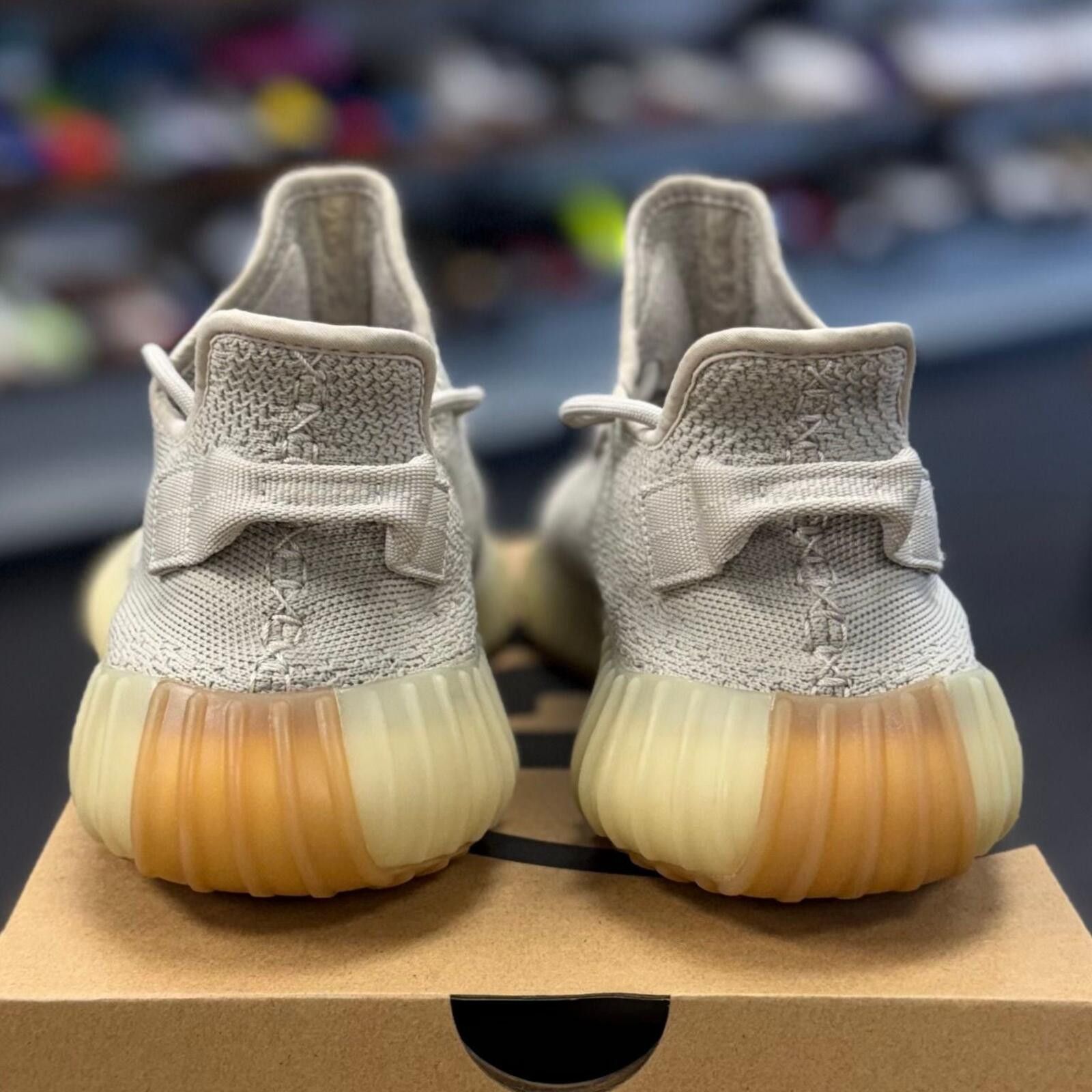 Adidas adidas Yeezy Boost 350 V2 Sesame - Preowned Size US 9.5 / IT 39.5 - 4 Thumbnail