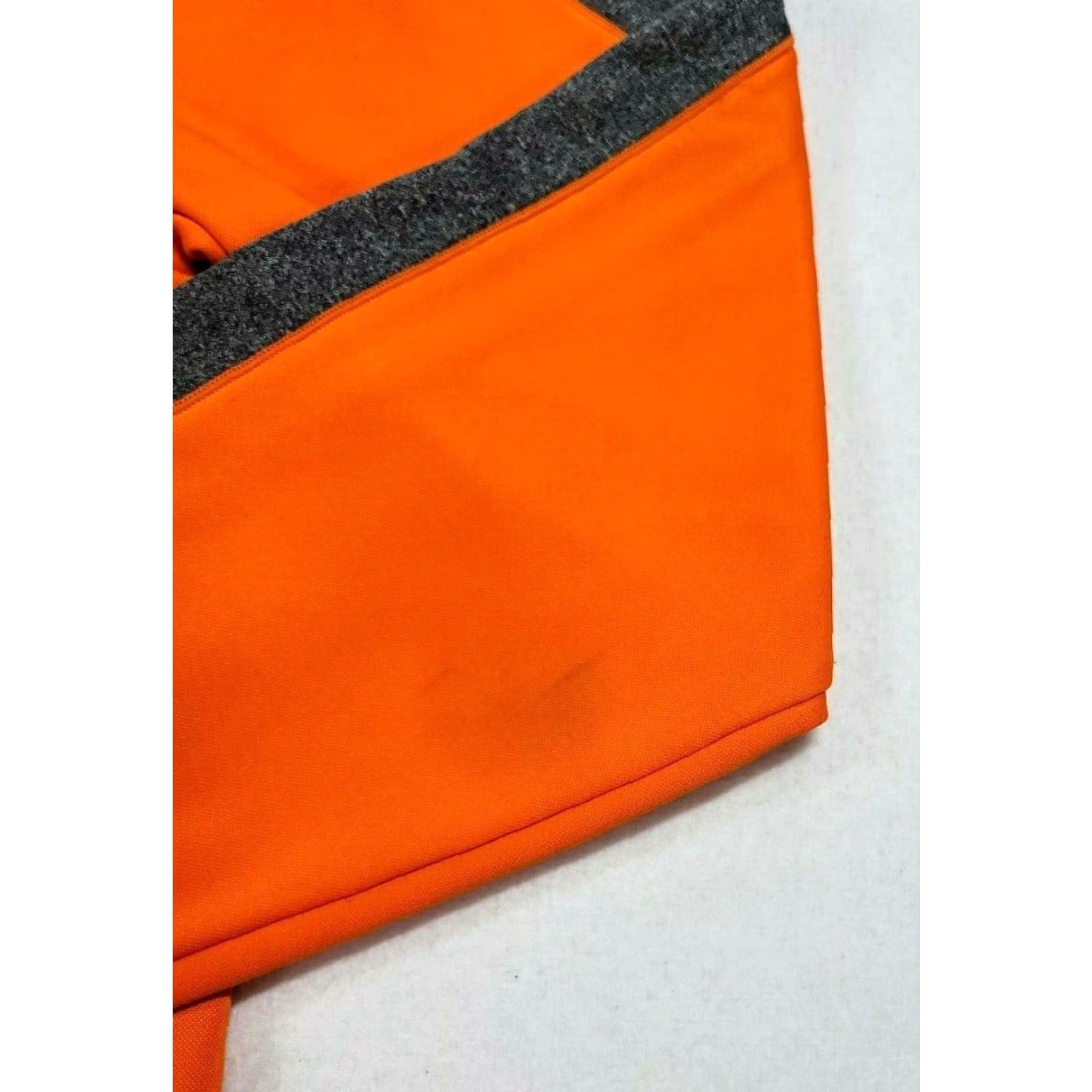 Champion VINTAGE Champion PowerTrain Double Dry Men Sz Medium Orange Adult Pullover Hoodie Size US M / EU 48-50 / 2 - 5 Thumbnail