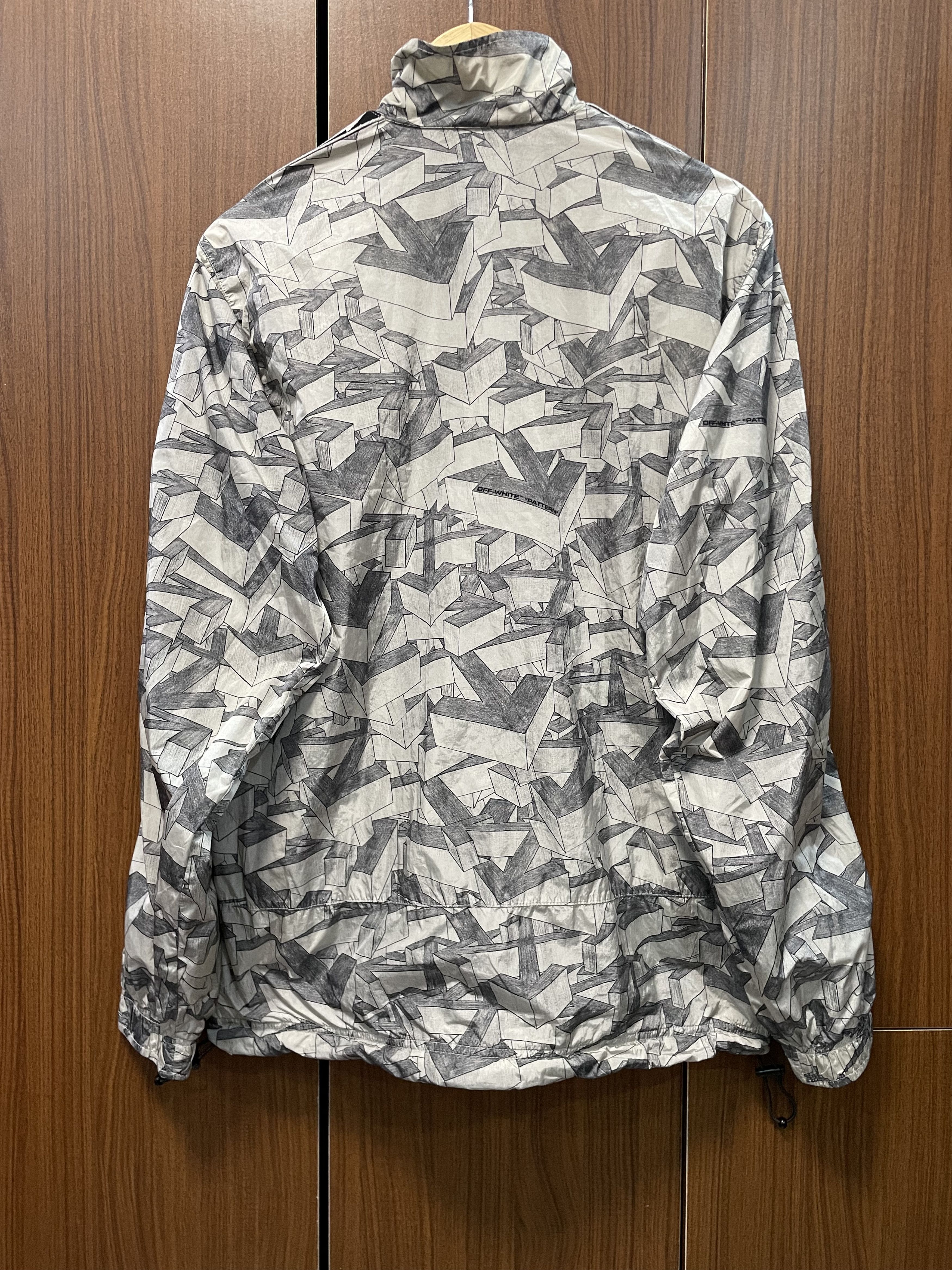 Designer × Off-White OFF-WHITE Arrows Pattern Track Jacket Size US M / EU 48-50 / 2 - 12 Thumbnail