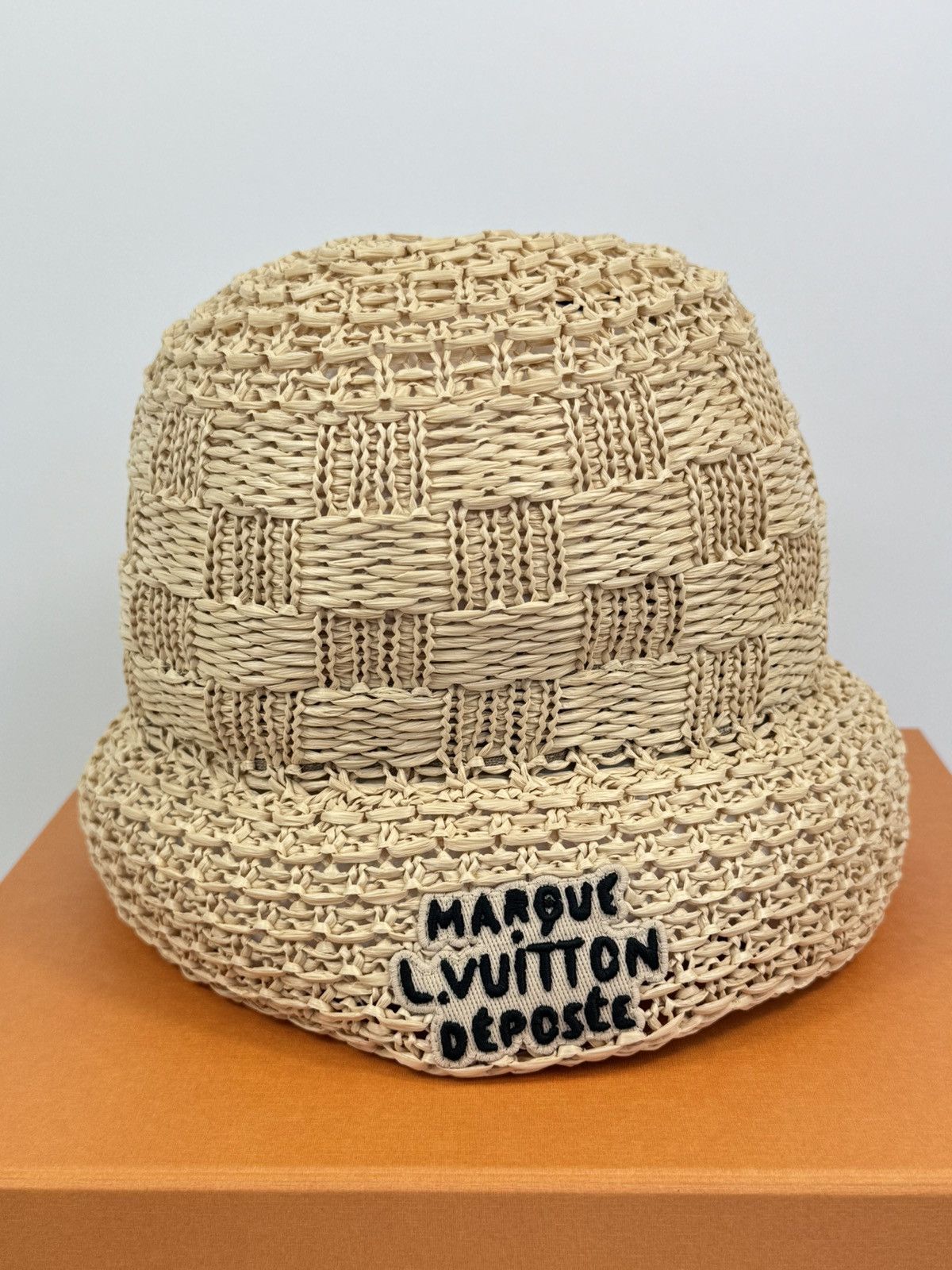 Louis Vuitton DAMIER RAFFIA HAT M7570M Size ONE SIZE - 1 Thumbnail