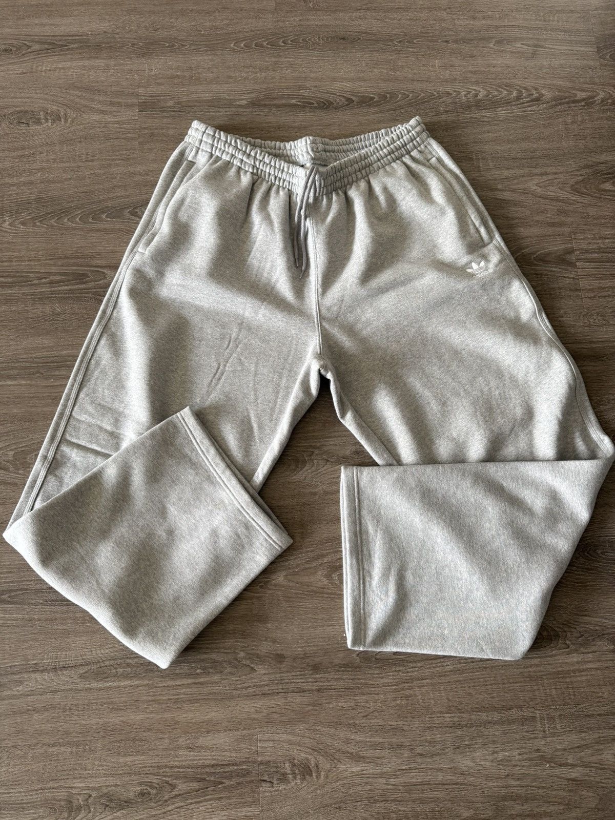 adidas Men's Trefoil Essentials Open Hem Joggers