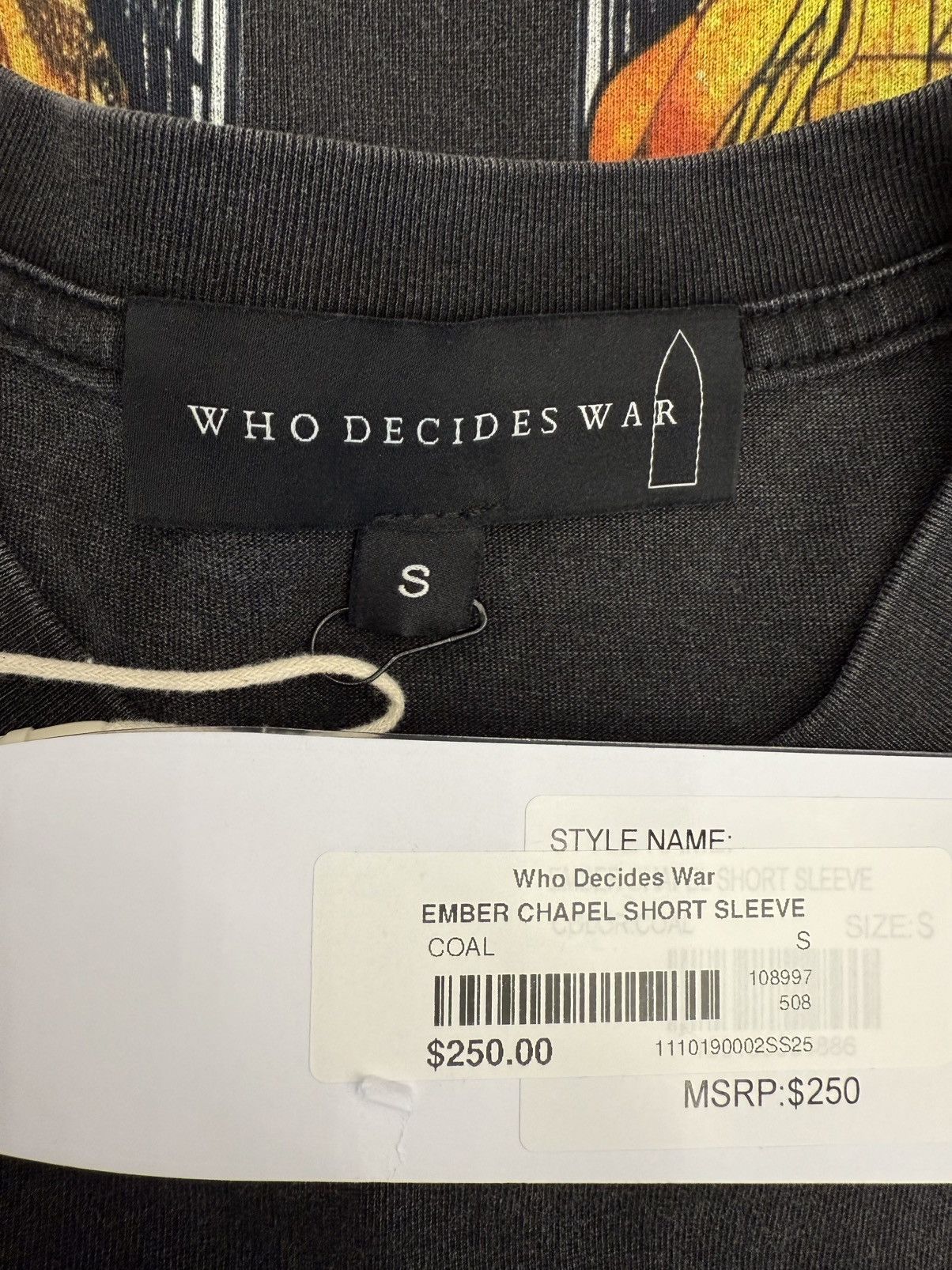 Who Decides War Who Decides War Ember Chapel Short Sleeve Size US S / EU 44-46 / 1 - 3 Thumbnail