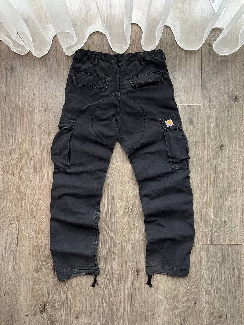 Carhartt × Carhartt Wip × Vintage Vintage Carhartt Cargo Black Big Logo Pants Size US 31 - 1 Thumbnail