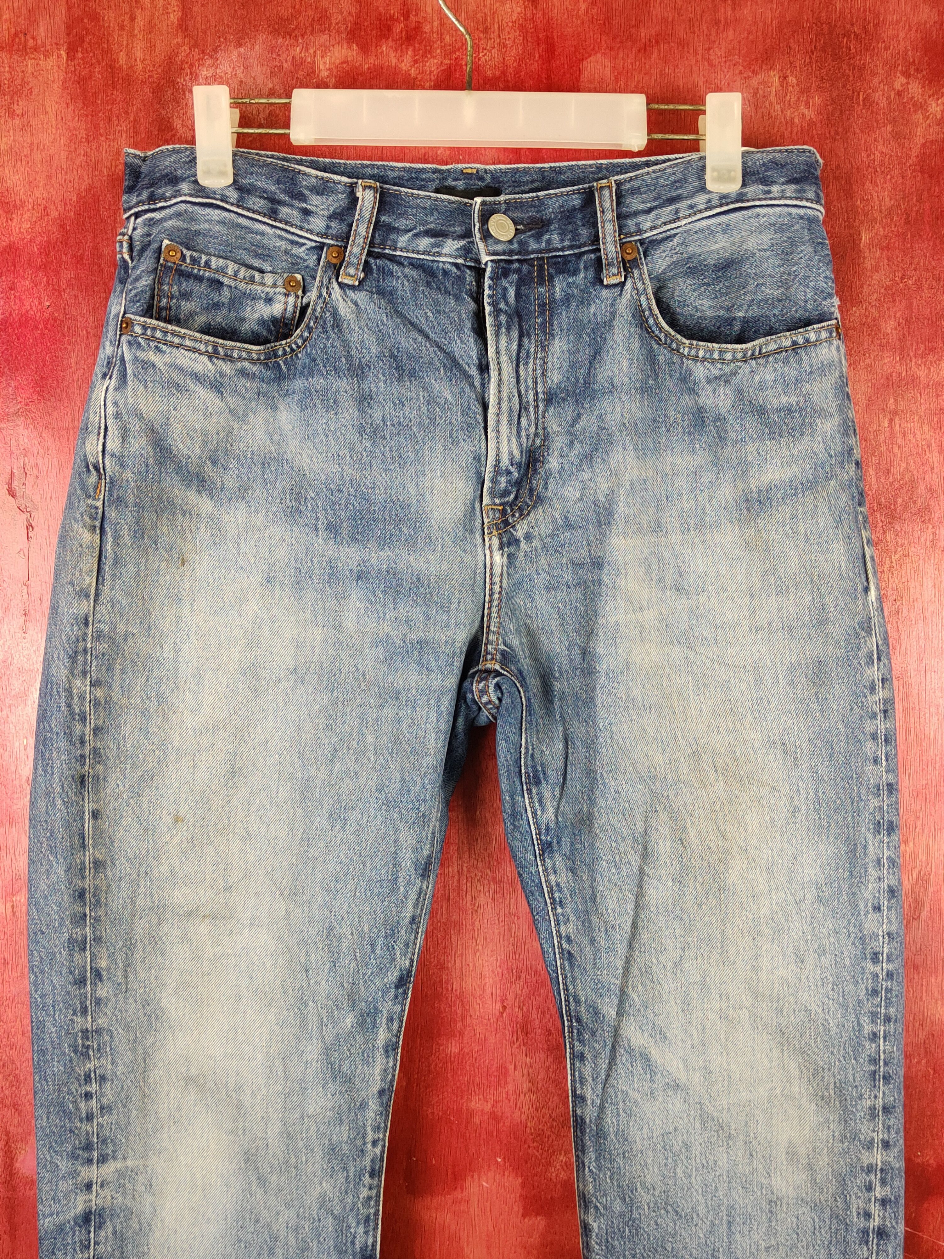 Japanese Brand Uniqlo Blue Faded Distressed Ripped Jeans #S1641 Size US 32 / EU 48 - 2 Thumbnail