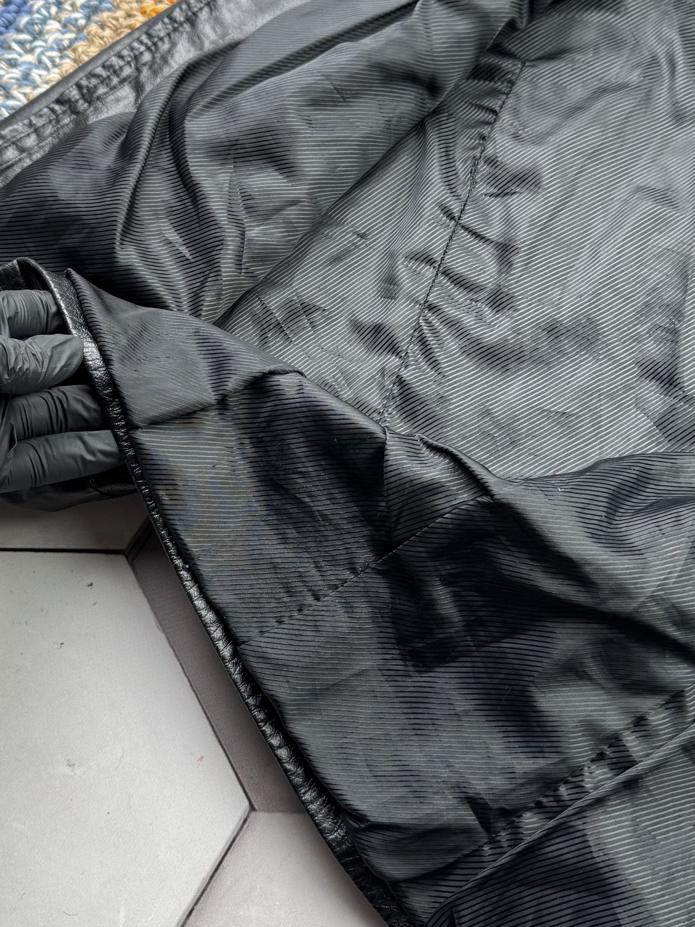 Japanese Brand Vintage Cropped Leather Jacket (E4) Size S / US 4 / IT 40 - 7 Thumbnail