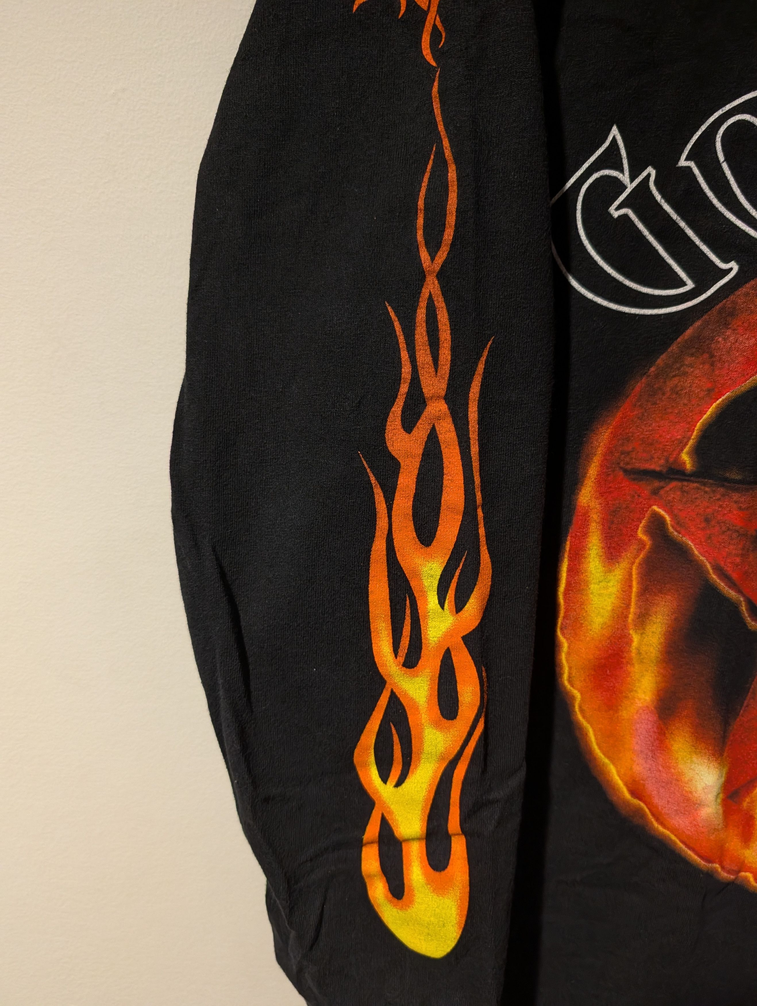 Band Tees Vintage Godsmack Pentagram Sun Flame Long Sleeve Giant Tag Size US XL / EU 56 / 4 - 4 Thumbnail