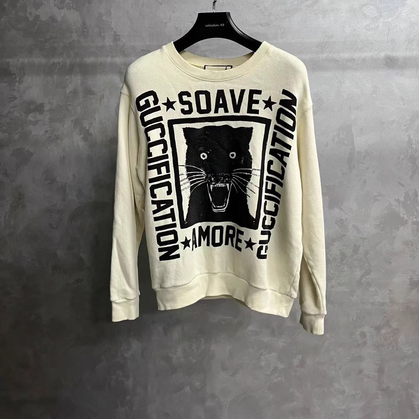 Gucci Gucci Beige Print Mint Crewneck Sweatshirt XS Size XS / US 0-2 / IT 36-38 - 1 Thumbnail