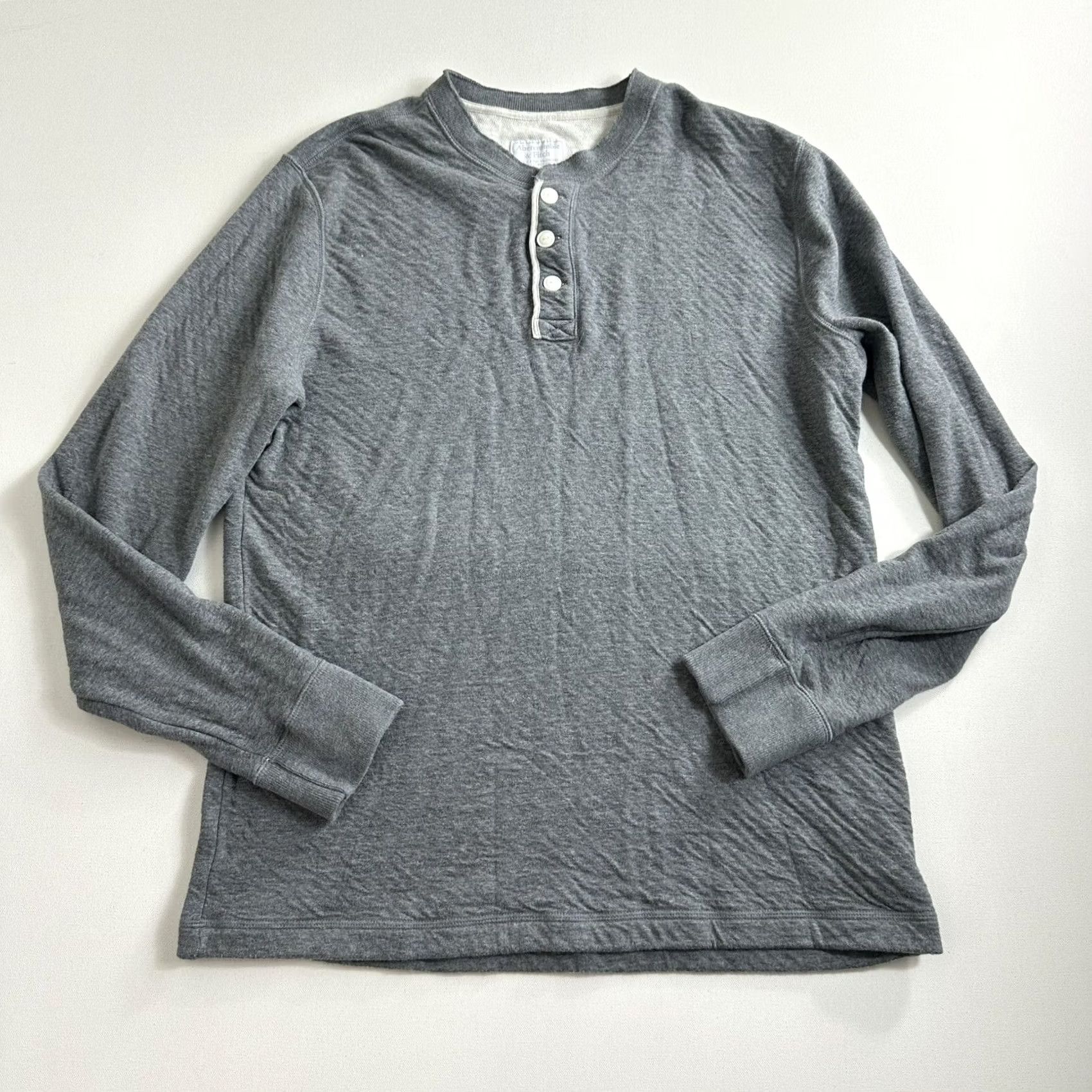 Abercrombie & Fitch VINTAGE Abercrombie Fitch Henley Sweater Mens Size Medium Gray Long Sleeve Size US M / EU 48-50 / 2 - 2 Thumbnail