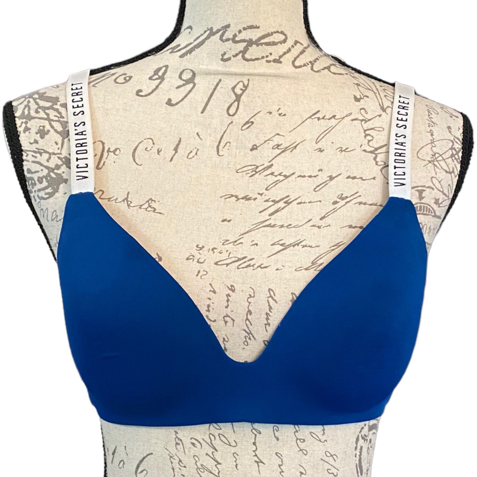 Victorias Secret Victoria's Secret T-Shirt Lightly Lined Wireless Bra 32C in Blue, Women's