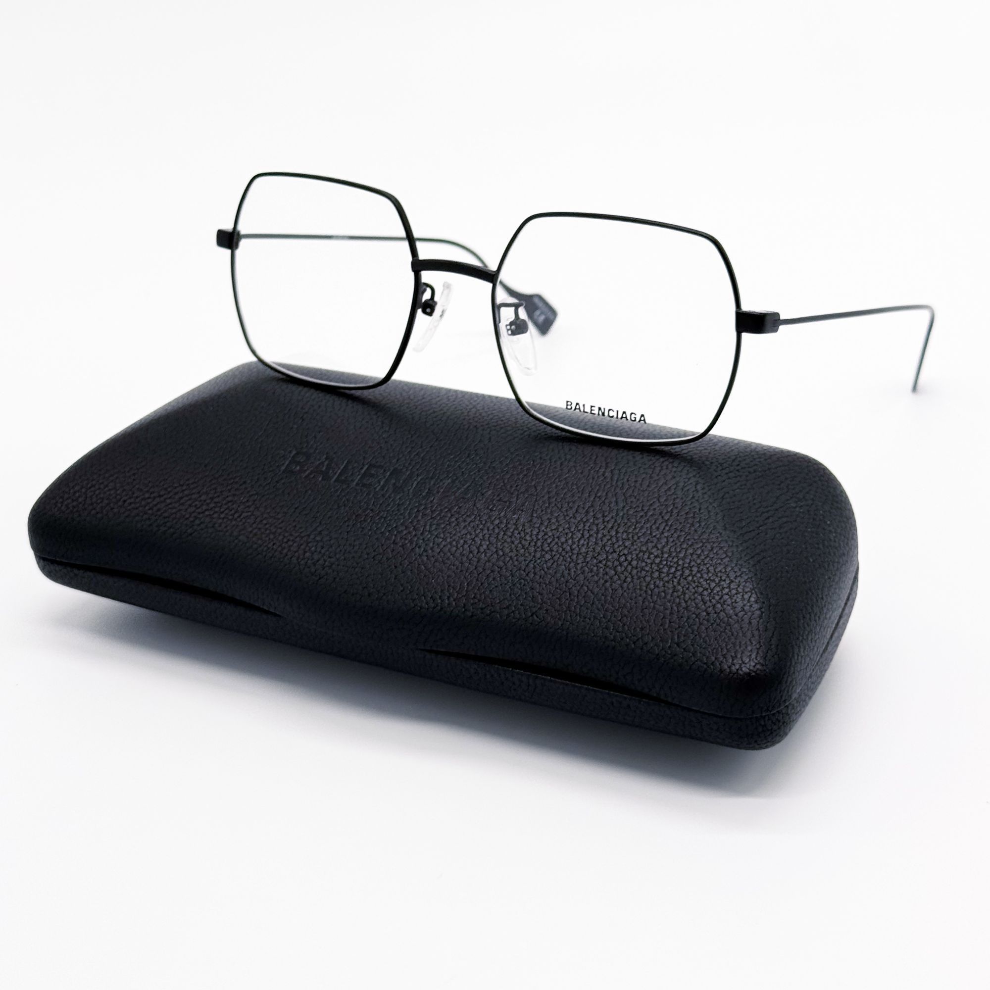 Balenciaga NEW BALENCIAGA EYEGLASSES BB0090O 001 SQUARE BLACK WOMEN EYE Size ONE SIZE - 1 Thumbnail