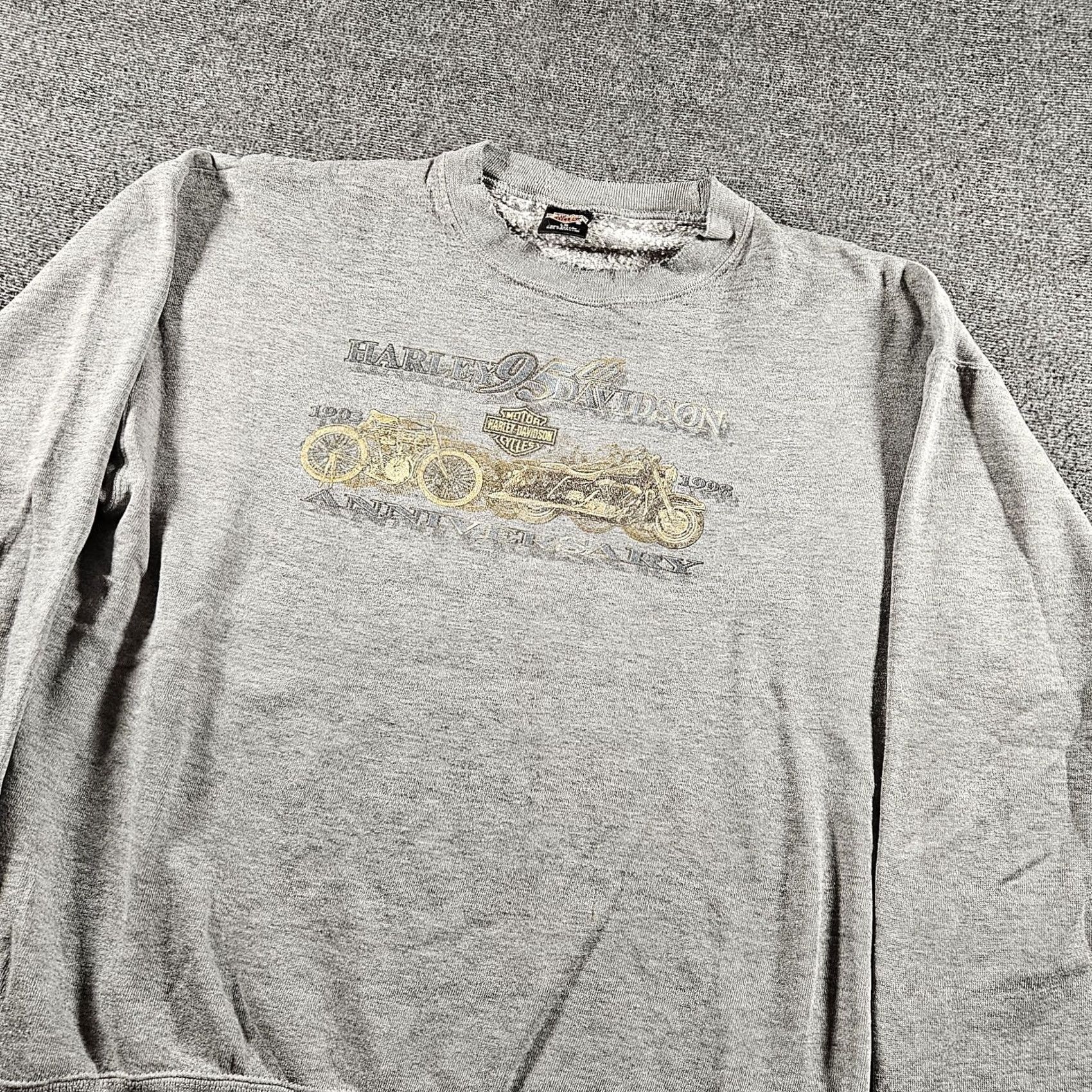 Harley Davidson Vintage Harley-Davidson Sweatshirt Mens Large Gray 95th Anniversary Texas 90s Size US L / EU 52-54 / 3 - 3 Thumbnail