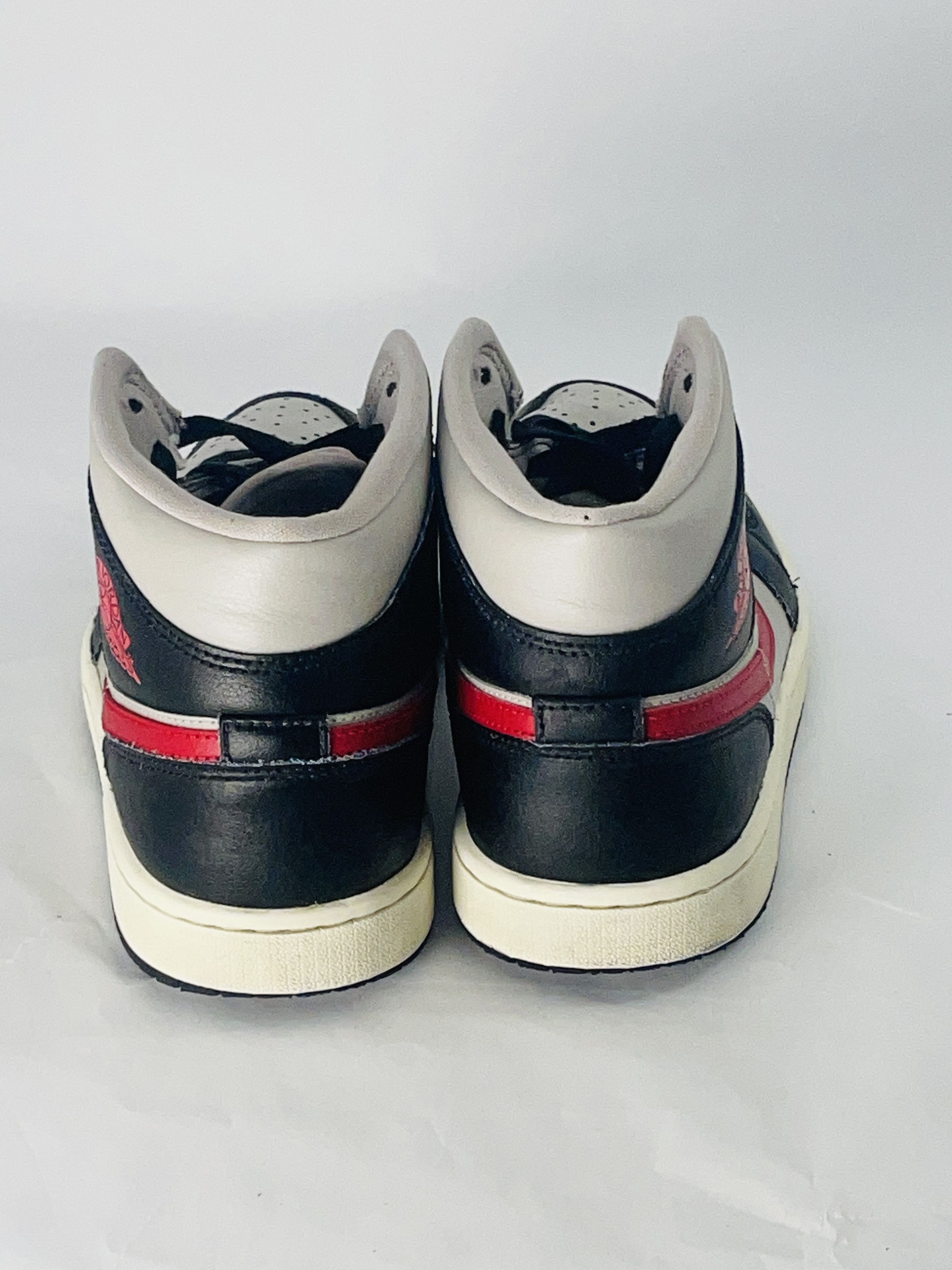 Nike Vintage Nike Air Jordan 1 High OG–Größe EU 41/UK7/US9.5 Size US 8 / EU 41 - 5 Thumbnail