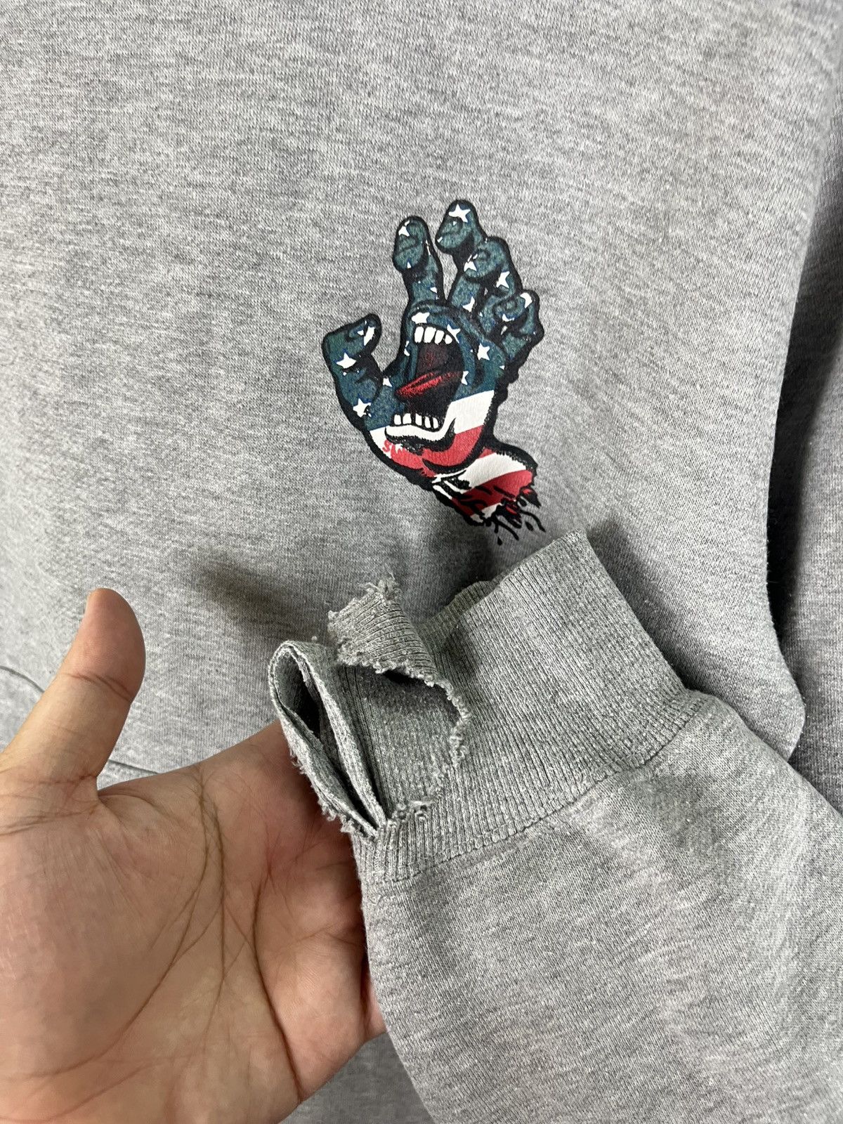 Santa Cruz Skateboards Vintage Santa Cruz Screaming Hand Hoodies Size US M / EU 48-50 / 2 - 11 Thumbnail