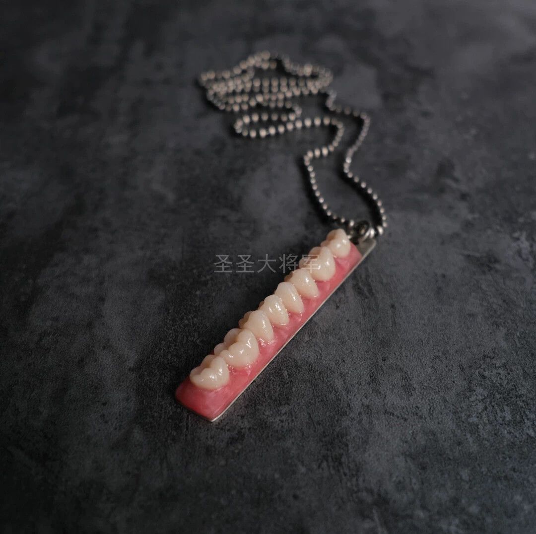 Carol Christian Poell Carol Christian Poell CCP 2001-2002 Dental Tooth Necklace Size ONE SIZE - 2 Thumbnail