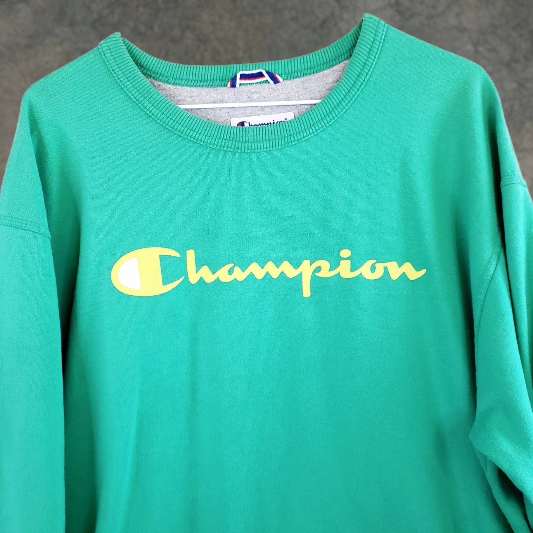 Champion VINTAGE Champion Sweatshirt L Green Pullover Crewneck Logo 90s Men Duck Size US L / EU 52-54 / 3 - 1 Thumbnail