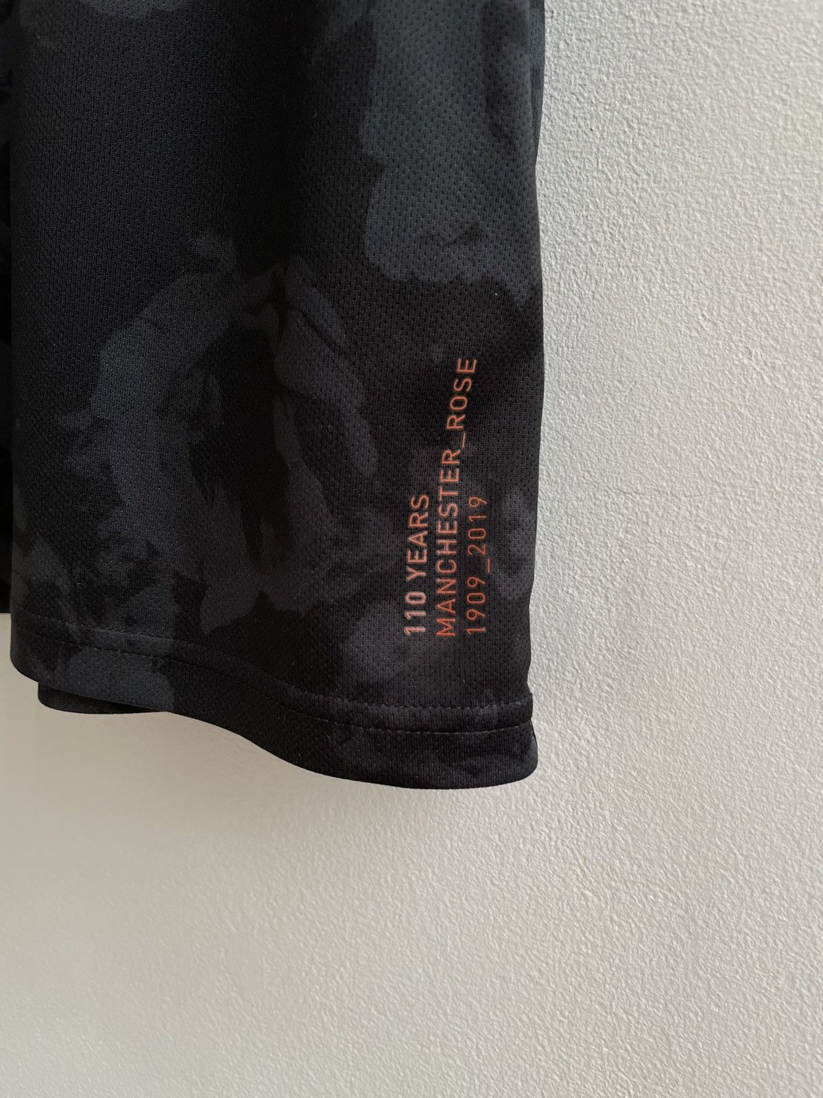 Adidas Manchester United 2019 2020 Football Soccer Jersey Shirt Size US L / EU 52-54 / 3 - 8 Thumbnail