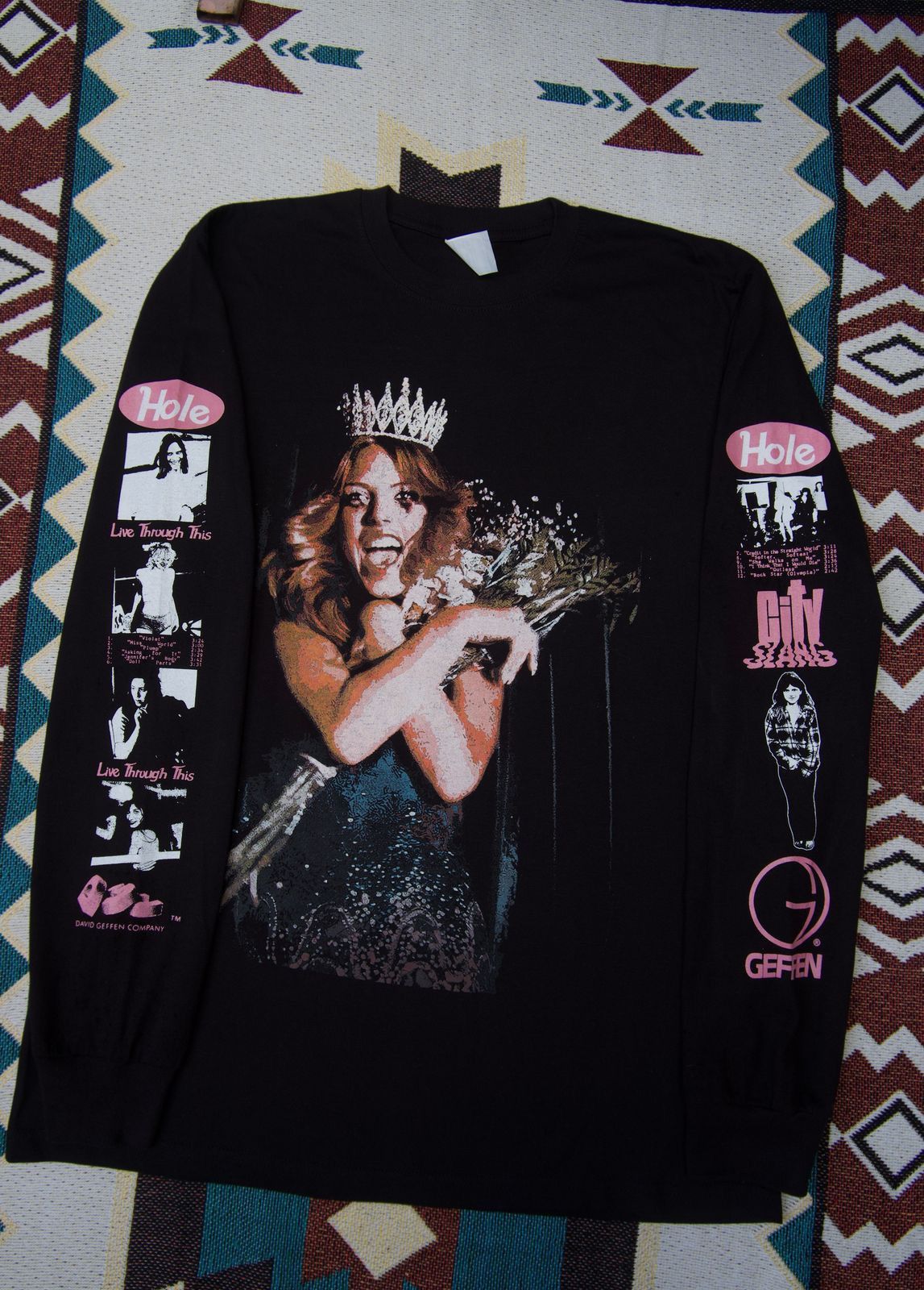 Band Tees HOLE through This grunge Bands Nirvana Tshirt Size US XL / EU 56 / 4 - 3 Thumbnail