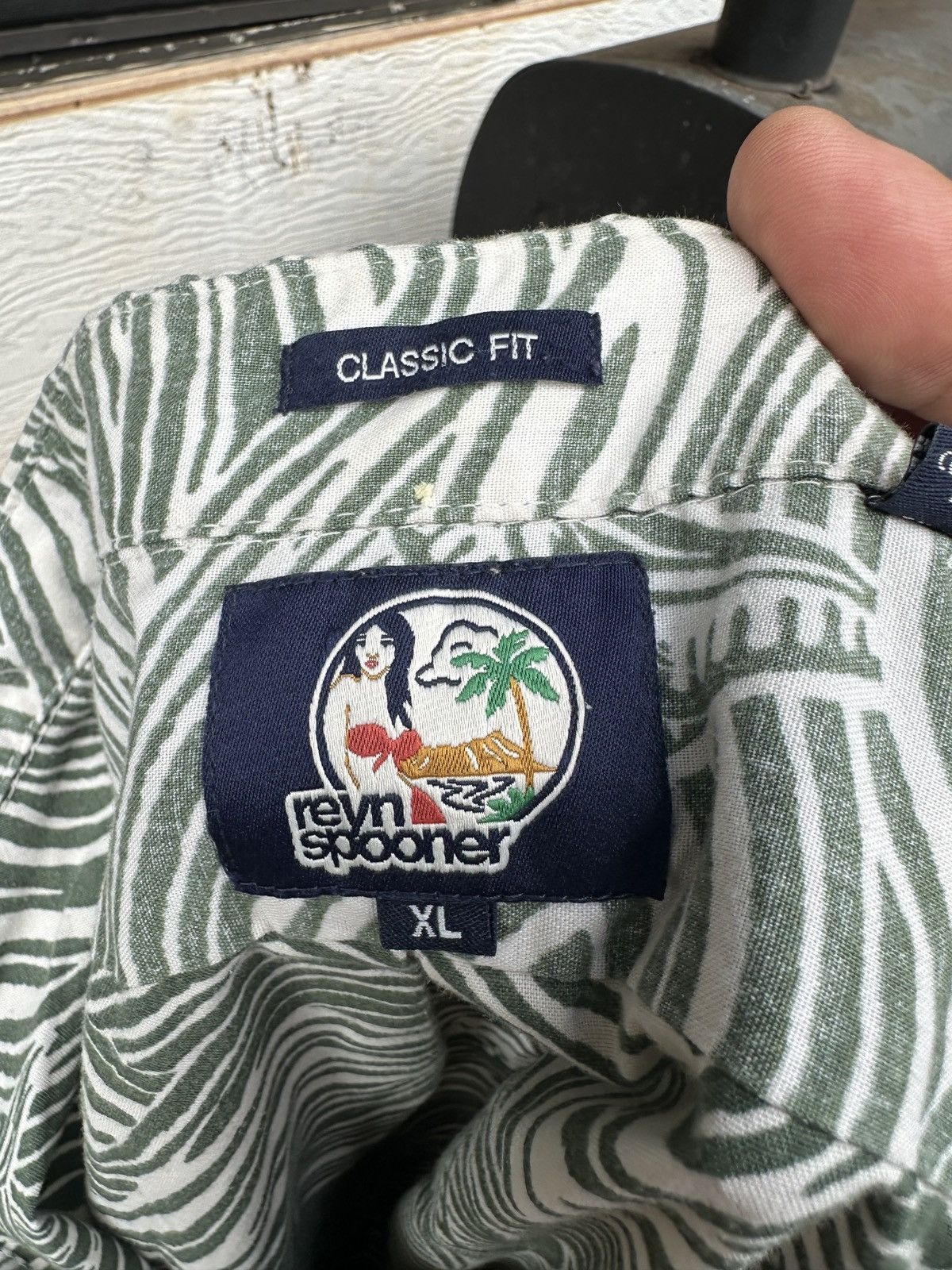 Reyn Spooner PreOwned Reyn Spooner Classic Fit Green/White Men's XL Size US XL / EU 56 / 4 - 4 Thumbnail