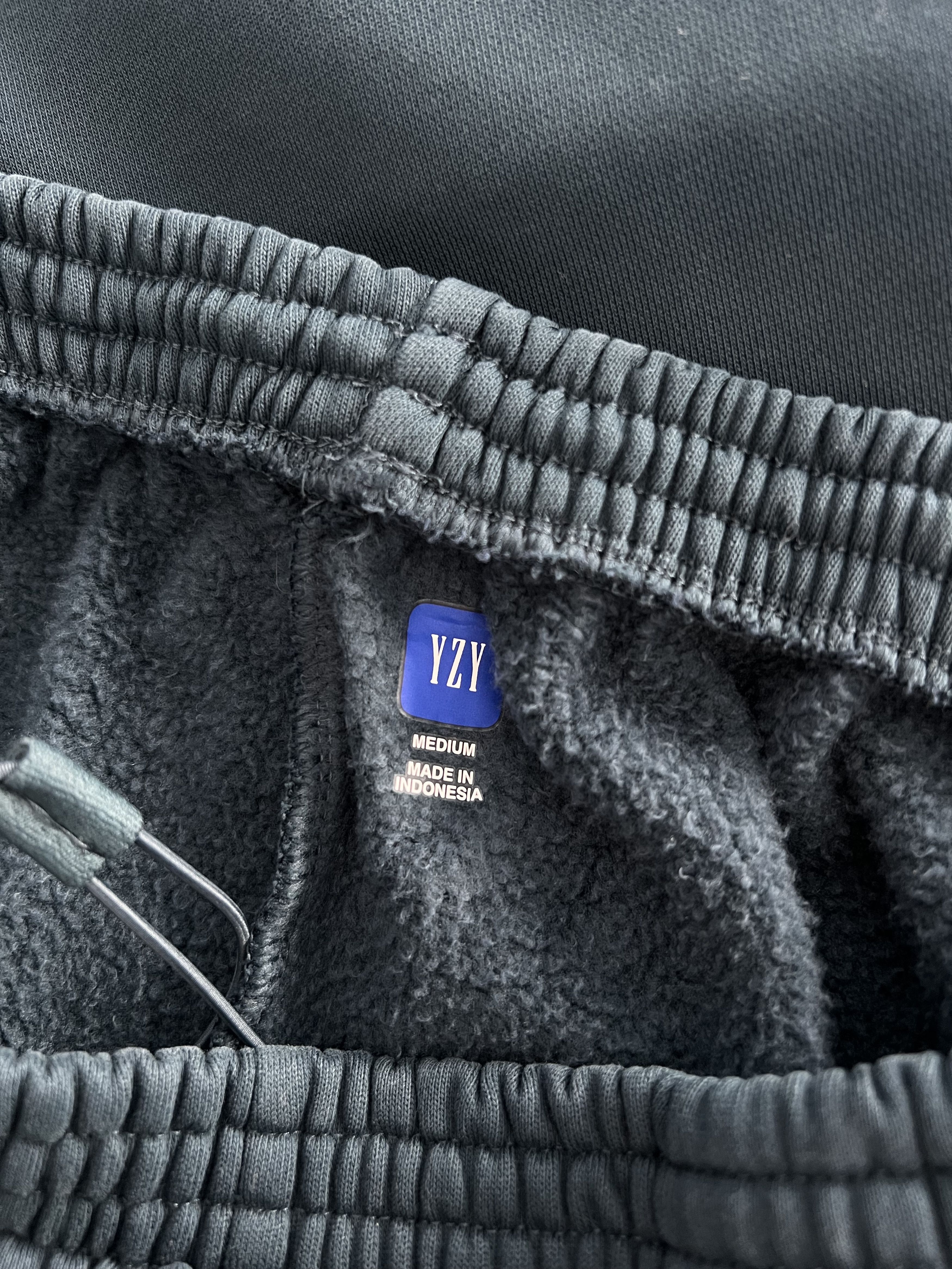 Balenciaga × Gap × Kanye West Yeezy Gap Engineered by Balenciaga Jogging Pants Dark Blue Size US 32 / EU 48 - 6 Thumbnail