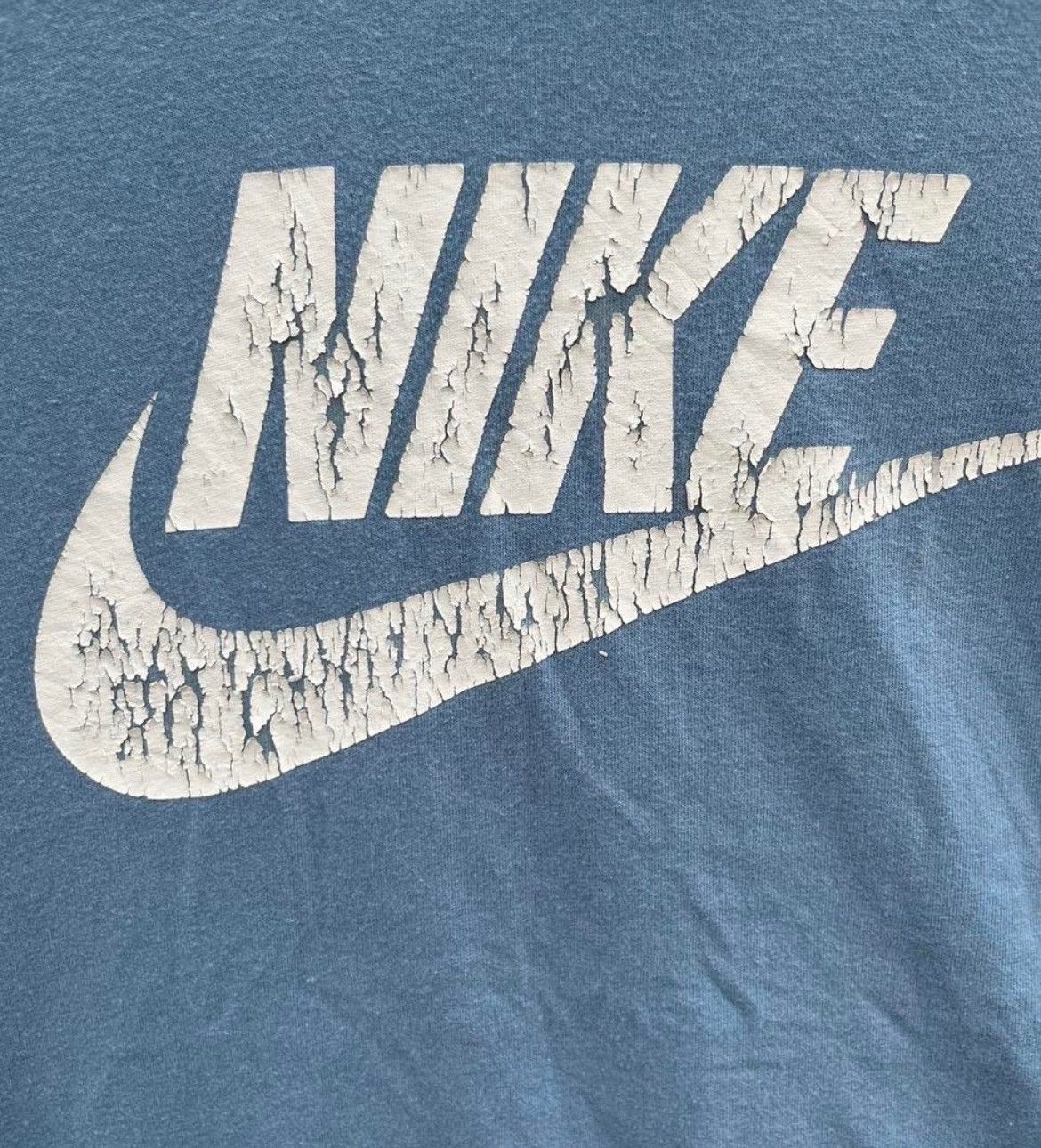Other Vintage Y2K Nike Distressed Swoosh Tee Faded Size US L / EU 52-54 / 3 - 4 Thumbnail