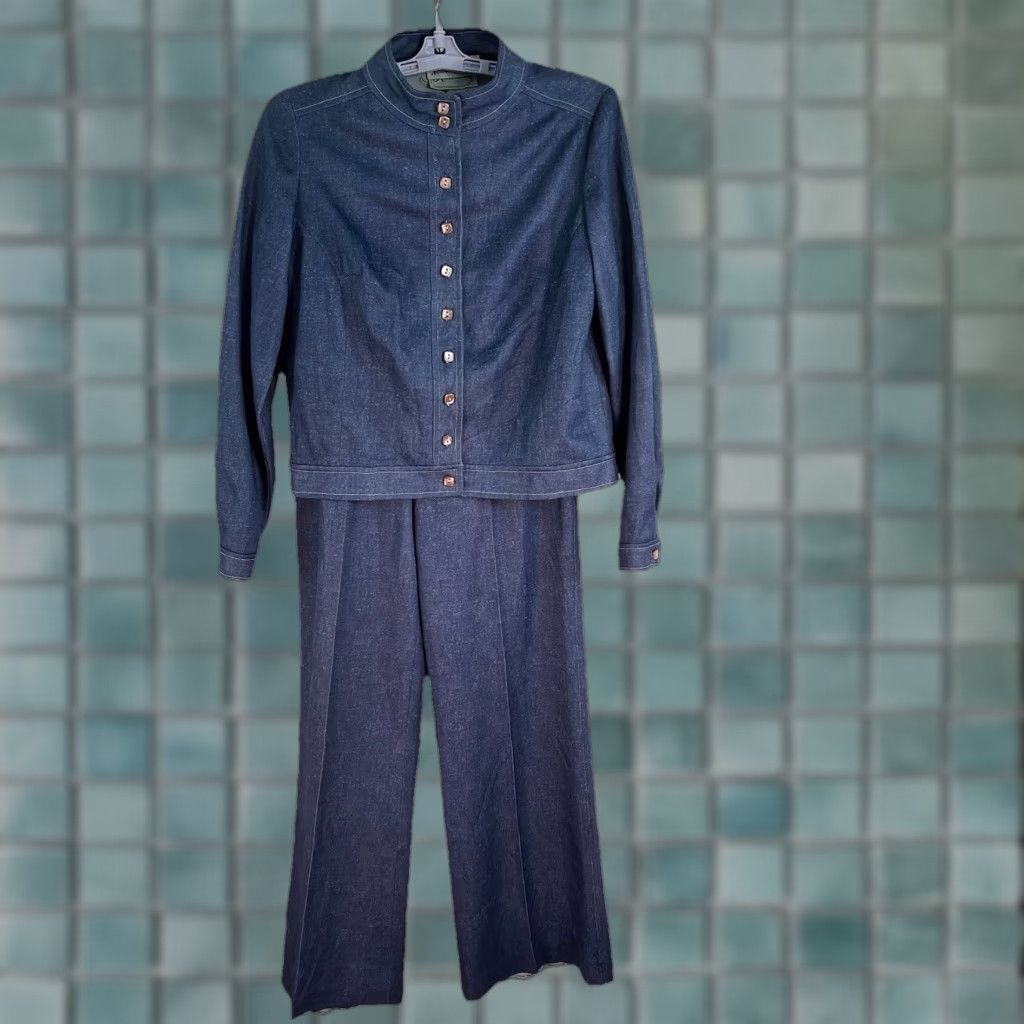 Vintage VTG Richtone Casual Button Up Pants Suit Women’s SZ 8 Blue Denim Look N Marcus Size 30" / US 8 / IT 44 - 1 Thumbnail
