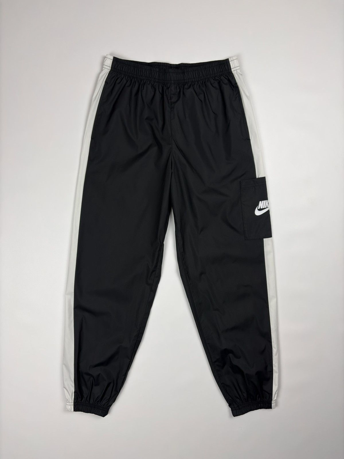 Nike Nike Nylon Sweatpants women Joggers Size 30" / US 8 / IT 44 - 3 Thumbnail