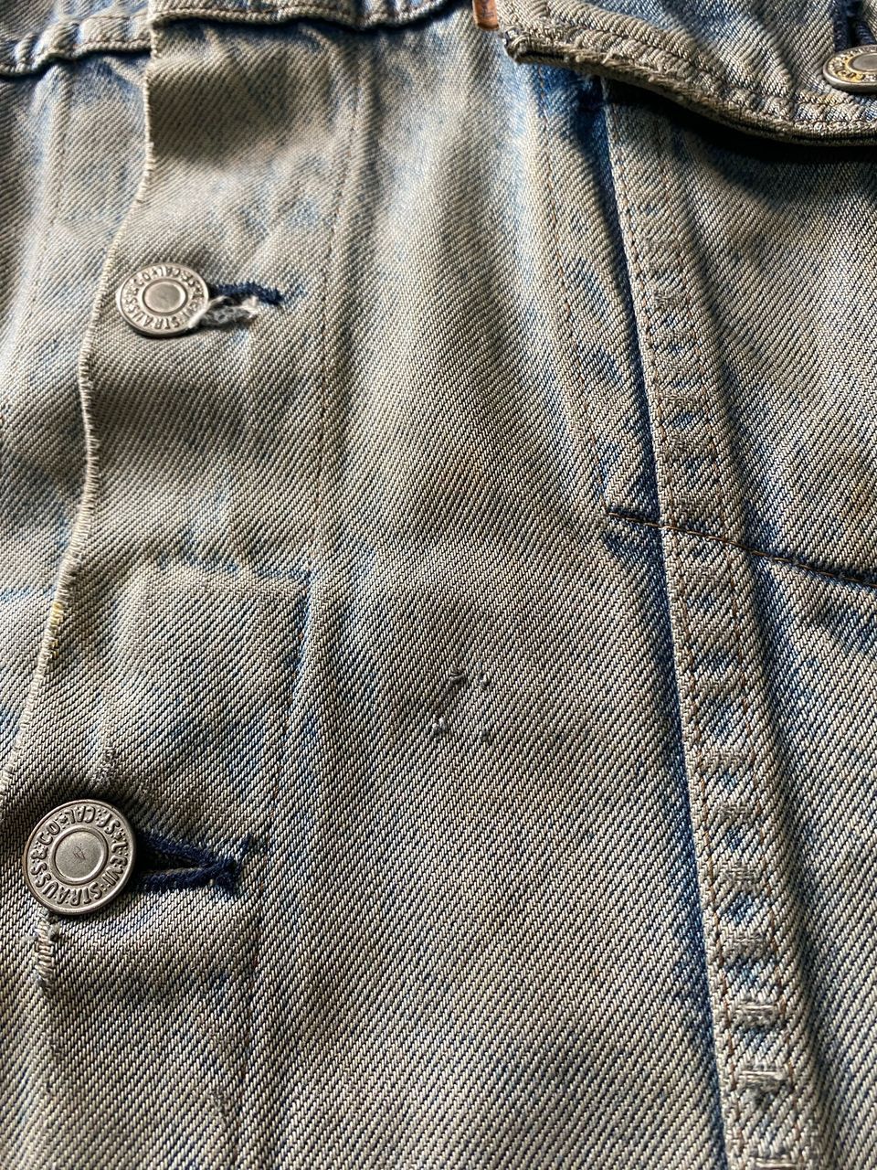 Levi's × Vintage Vintage Levis Distressed Denim Vest Jacket Size US M / EU 48-50 / 2 - 10 Thumbnail