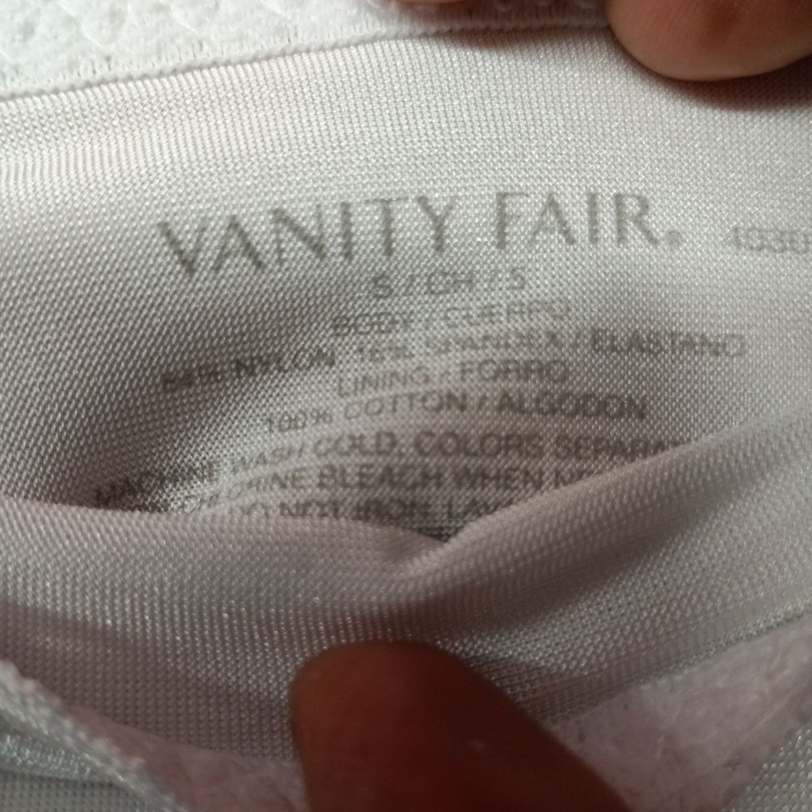 Other Vanity Fair Light Control Undershapers 3 Pack Brief S/5 Size ONE SIZE - 5 Thumbnail