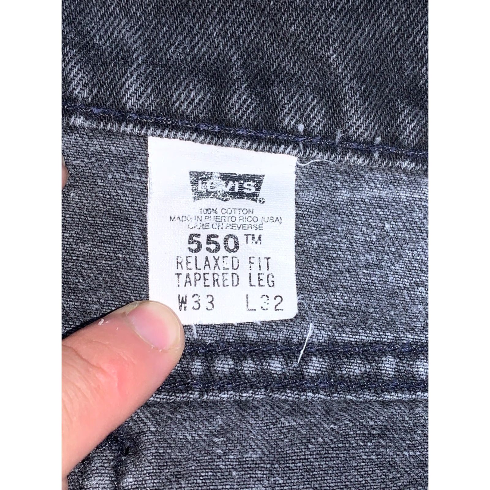 Levi's VINTAGE Levi's 550 Jeans Mens Tapered Leg 33x32 Black 90s Orange Tab Relaxed Fit 36 Waist Cotton Denim Size US 33 - 6 Thumbnail