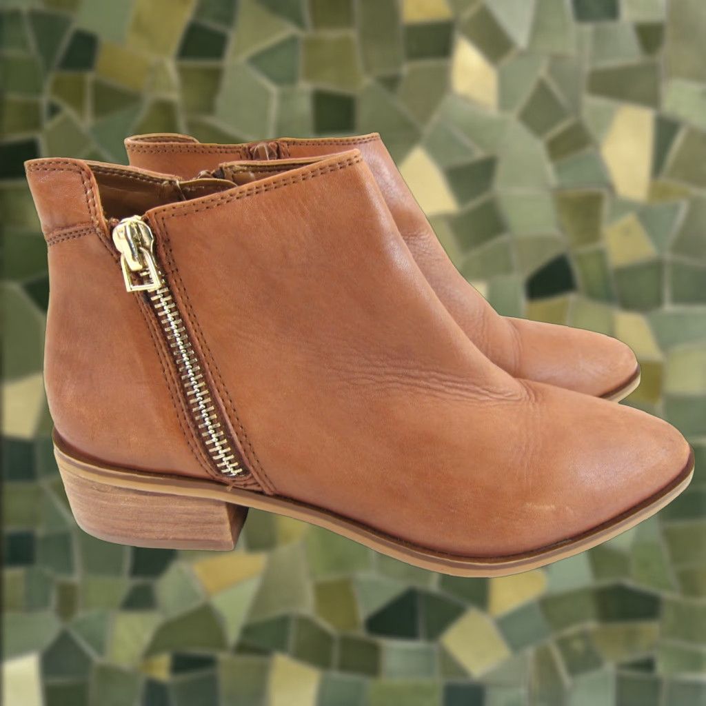 Aldo ALDO Tan Brown Distressed 100% Leather Zip Ankle Bootie Boot Women 9 Size US 9 / IT 39 - 1 Thumbnail