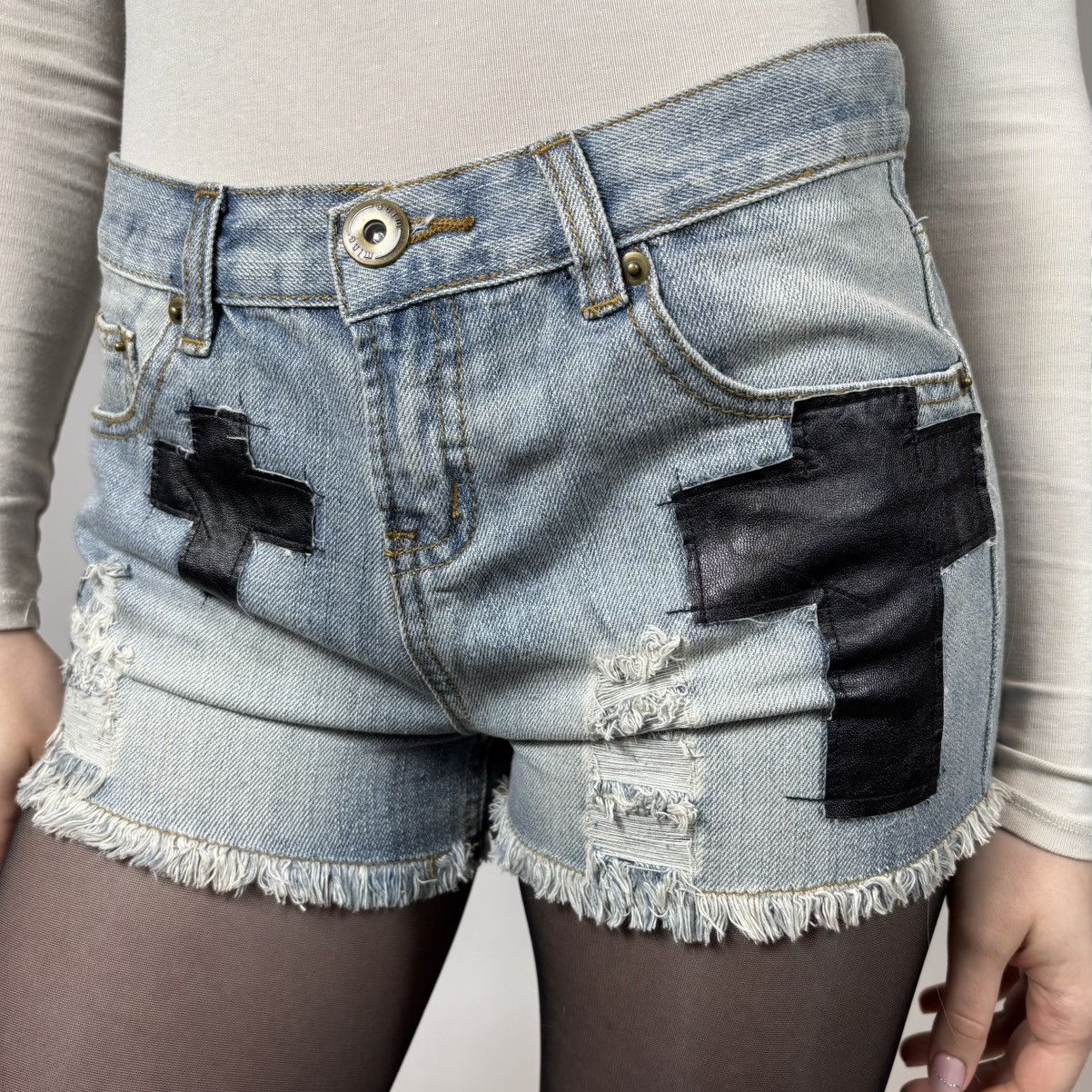 Seditionaries Vintage Y2K Japanese Cross Logo Mini Shorts Sexy Retro Style Size 29" - 3 Thumbnail
