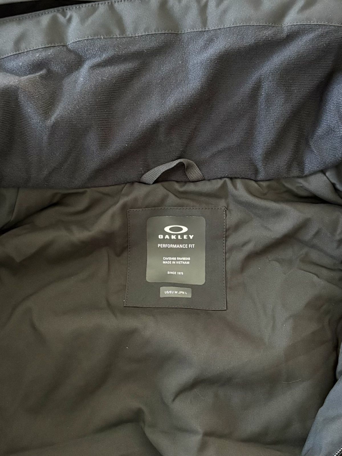 Oakley OAKLEY BNWT WINTER JACKET Size US M / EU 48-50 / 2 - 4 Thumbnail