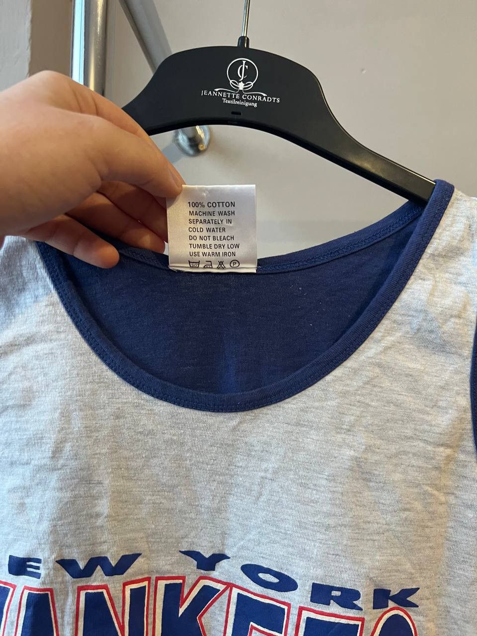 Vintage NEW YORK YANKEES 90’S TANK TOP USA SPORTSWEAR VINTAGE SZ XXL Size US XXL / EU 58 / 5 - 7 Thumbnail