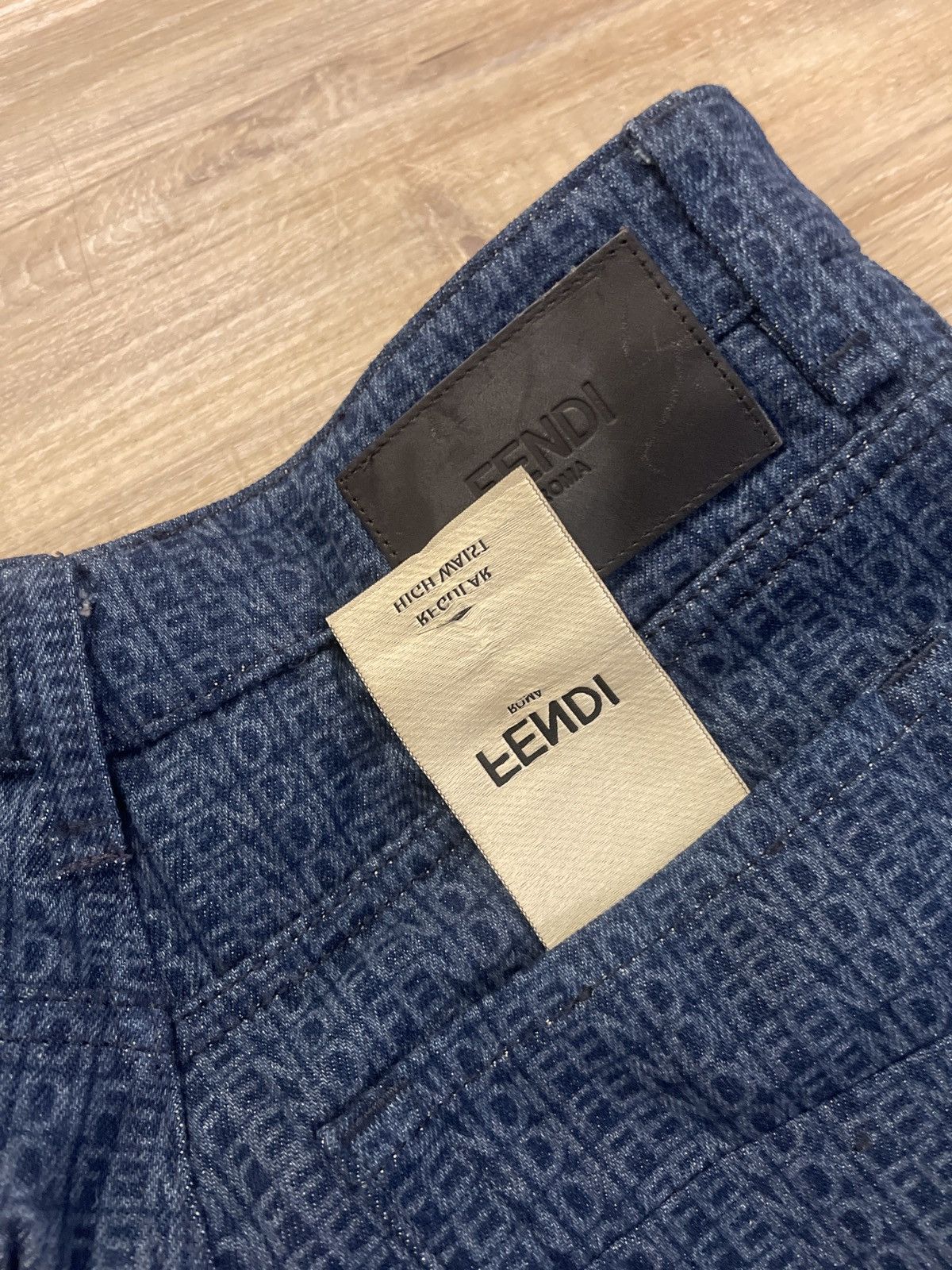 Fendi Fendi script denim jeans wide Size US 32 / EU 48 - 2 Thumbnail
