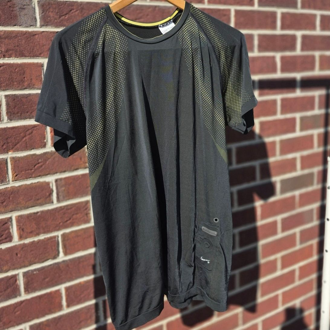 Nike Nike+ iPod Compression Running T-Shirt Size US XL / EU 56 / 4 - 2 Thumbnail