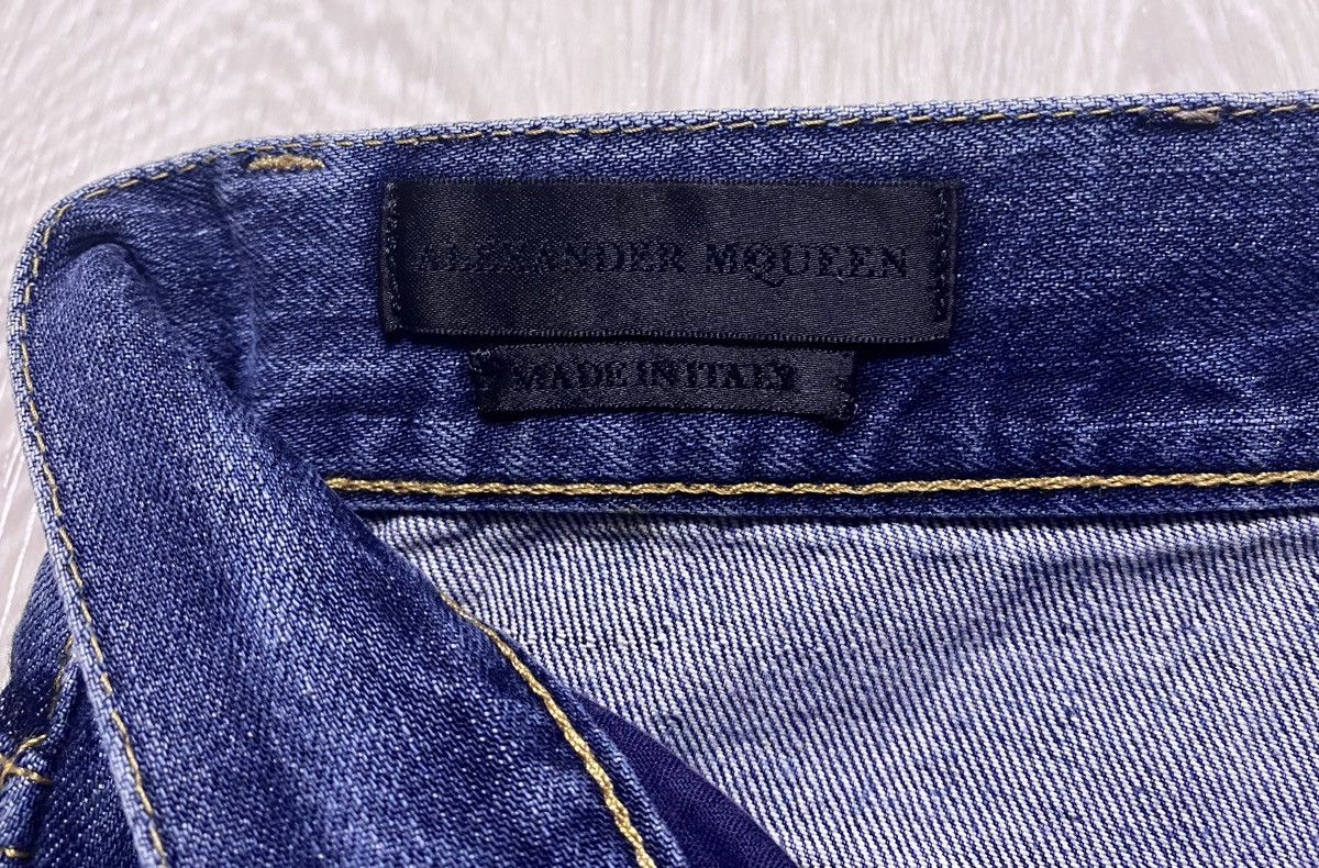 Alexander McQueen Alexander McQueen Main Line 2011 Washed Selvedge Denim Jeans Size US 34 / EU 50 - 16 Thumbnail
