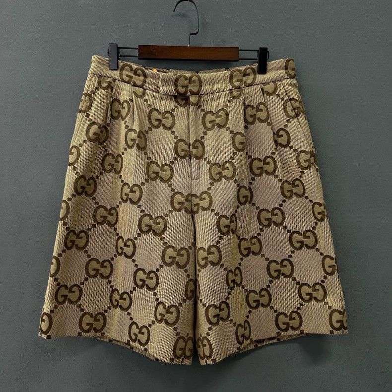 Gucci Gucci Old flower double G full printed logo shorts Size US 32 / EU 48 - 1 Thumbnail
