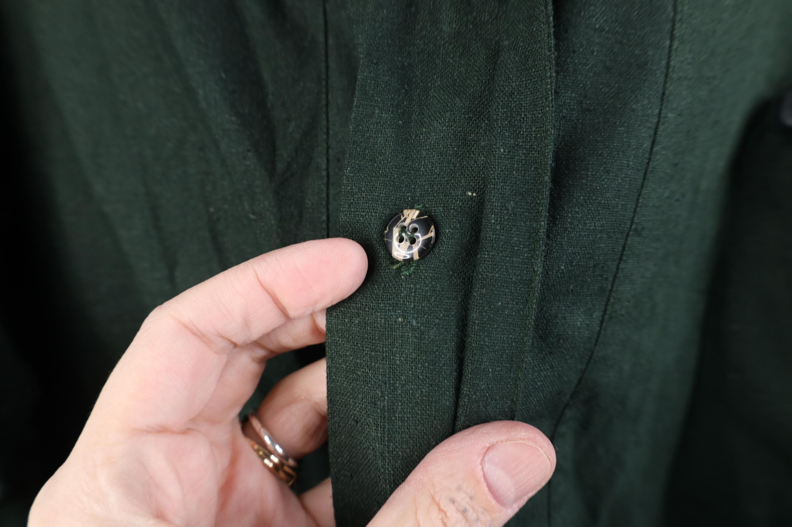 Vintage Vintage 90s Streetwear Silk Baggy Short Sleeve Button Shirt Size US XL / EU 56 / 4 - 9 Thumbnail
