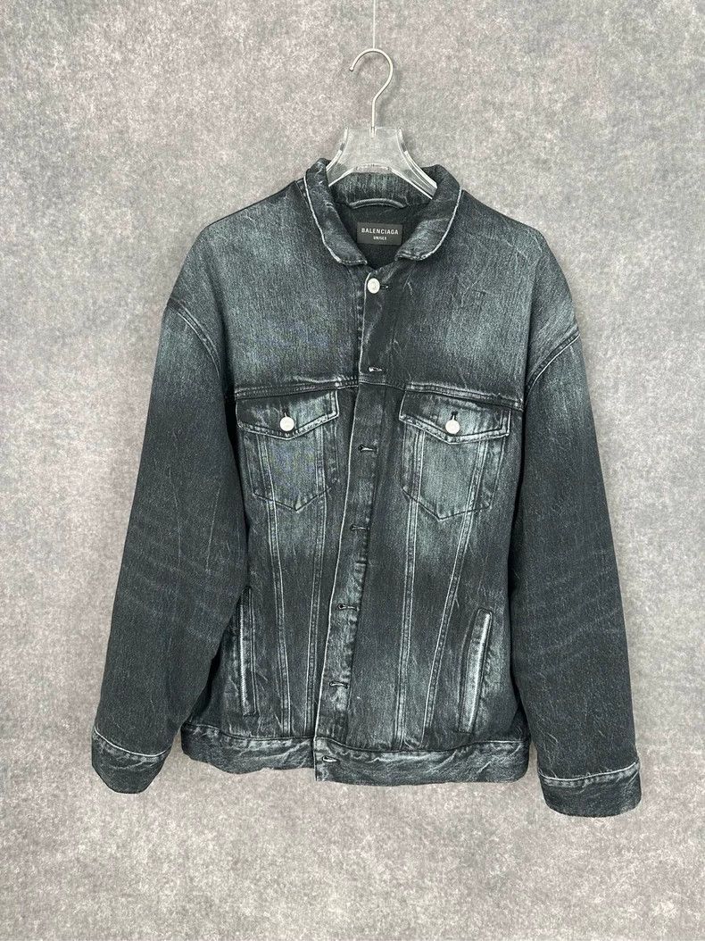 Balenciaga Balenciaga Gradient color washing to make old cowboy cotto Size US L / EU 52-54 / 3 - 1 Thumbnail