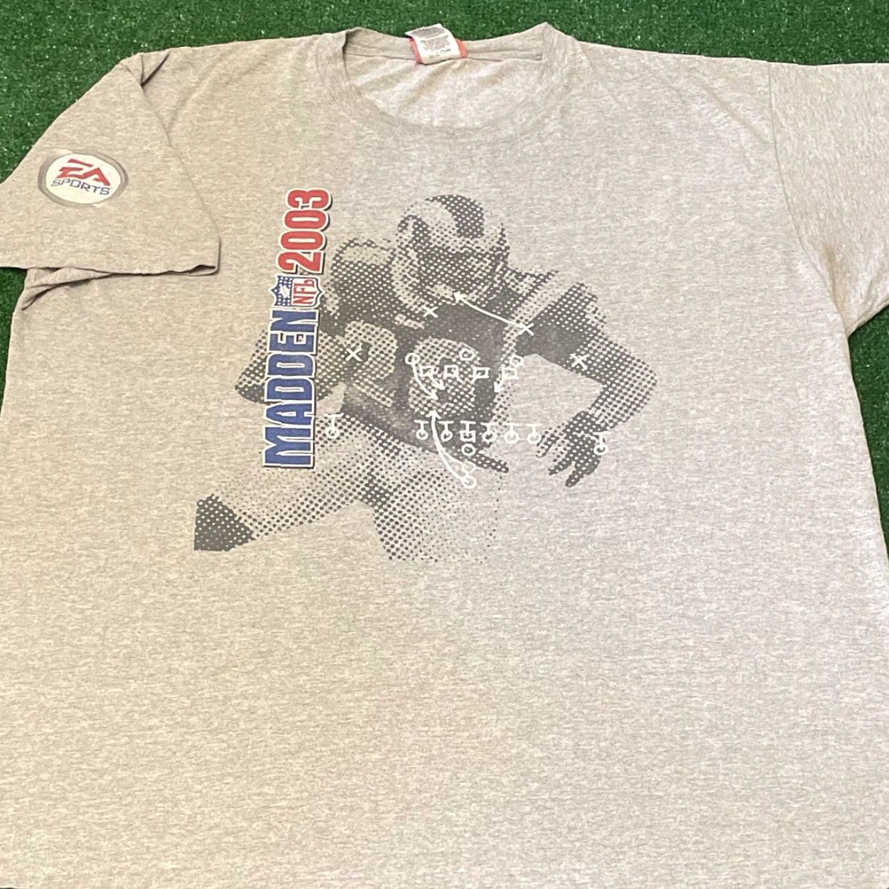 Reebok VINTAGE 90s NFL Madden 2003 Nintendo EA Sports Video Game Promo Shirt XL Gray Mens Size US XL / EU 56 / 4 - 4 Thumbnail