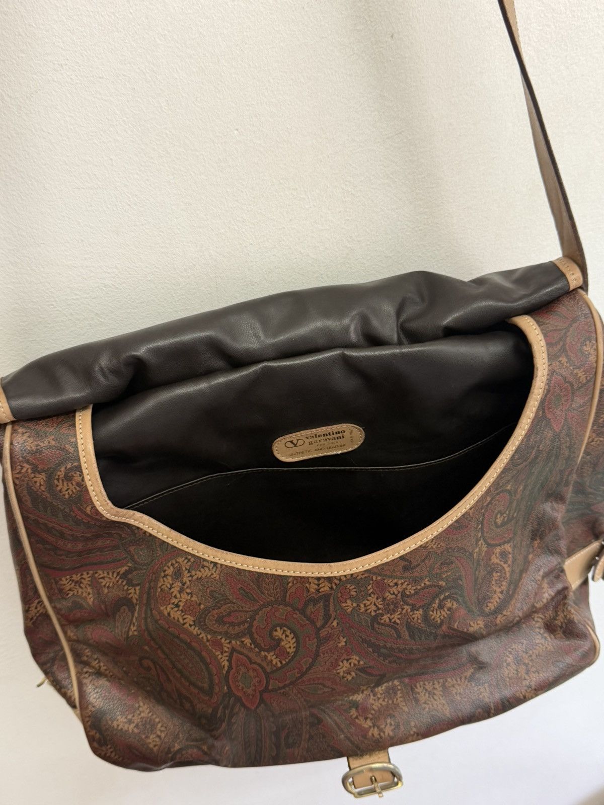 Valentino Valentino Garavani Vintage Paisley Messenger Crossbody Size ONE SIZE - 8 Thumbnail
