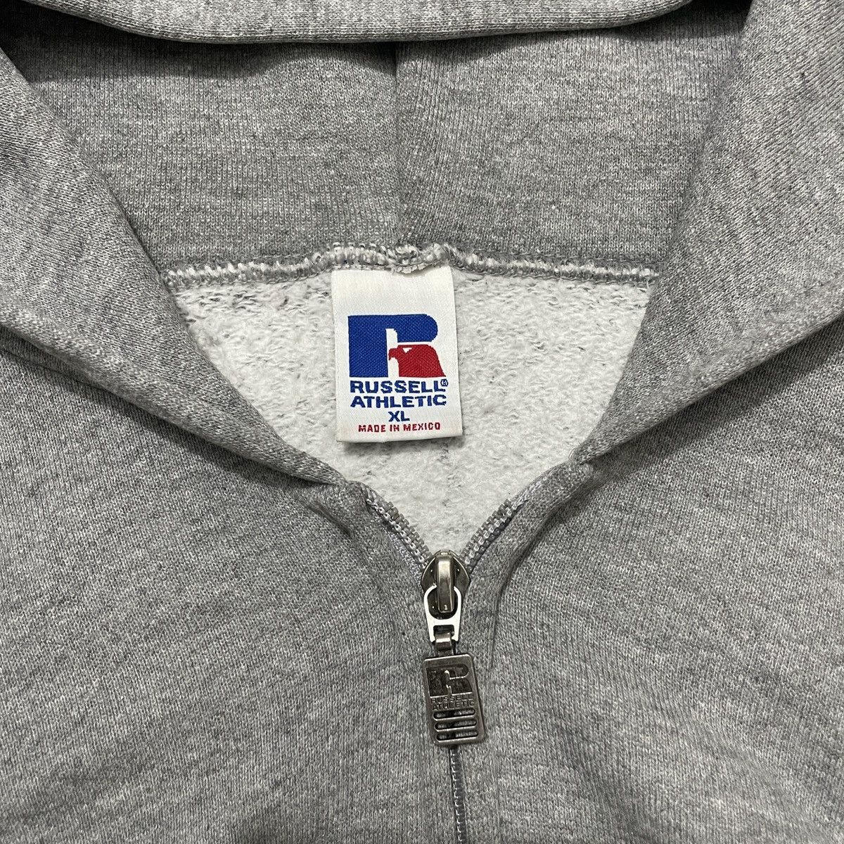 Russell Athletic Devil Boxy Russell Athletic Blank Zip Hoodie Size US XL / EU 56 / 4 - 2 Thumbnail