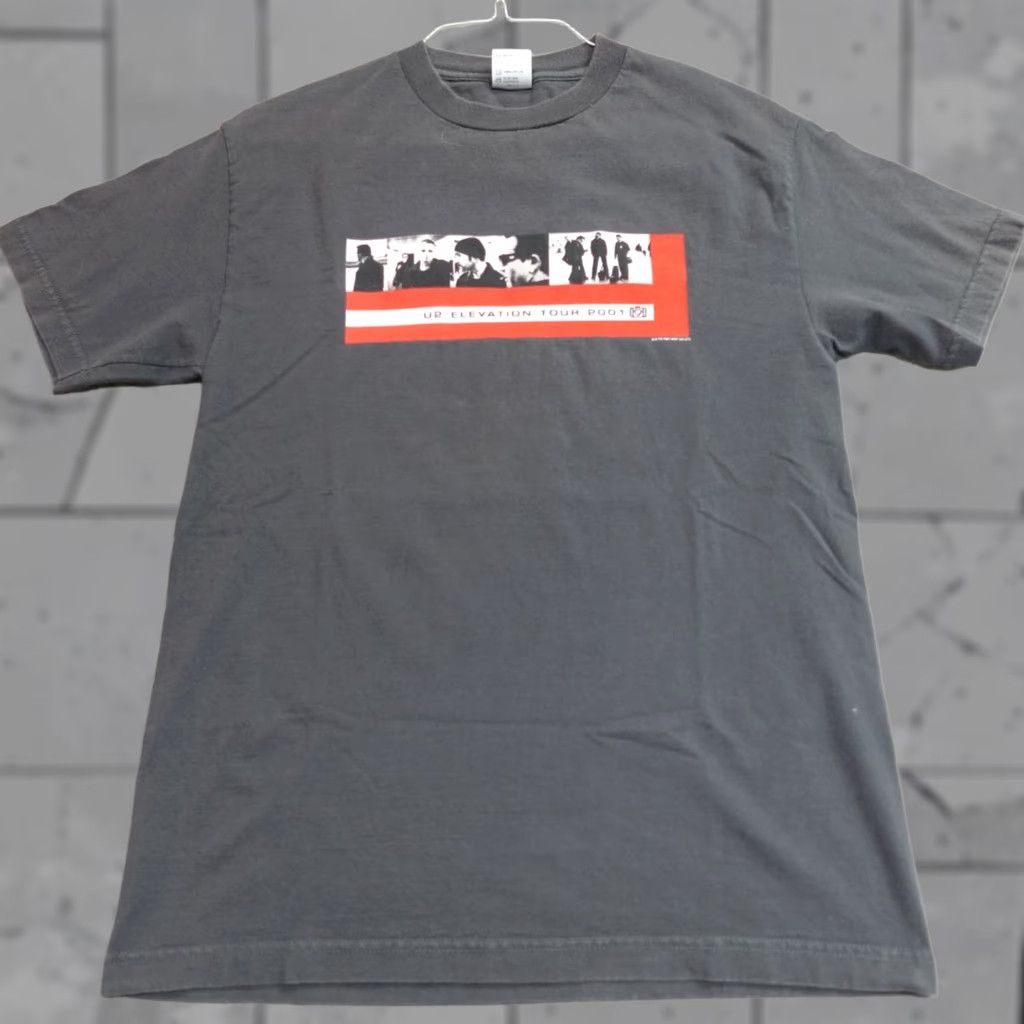 Vintage VINTAGE U2 Shirt Small Black Elevation Tour 2001 Double Sided Mens S Black USA Cotton Crew Neck Short Sleeve T-Shirt Size US S / EU 44-46 / 1 - 1 Thumbnail