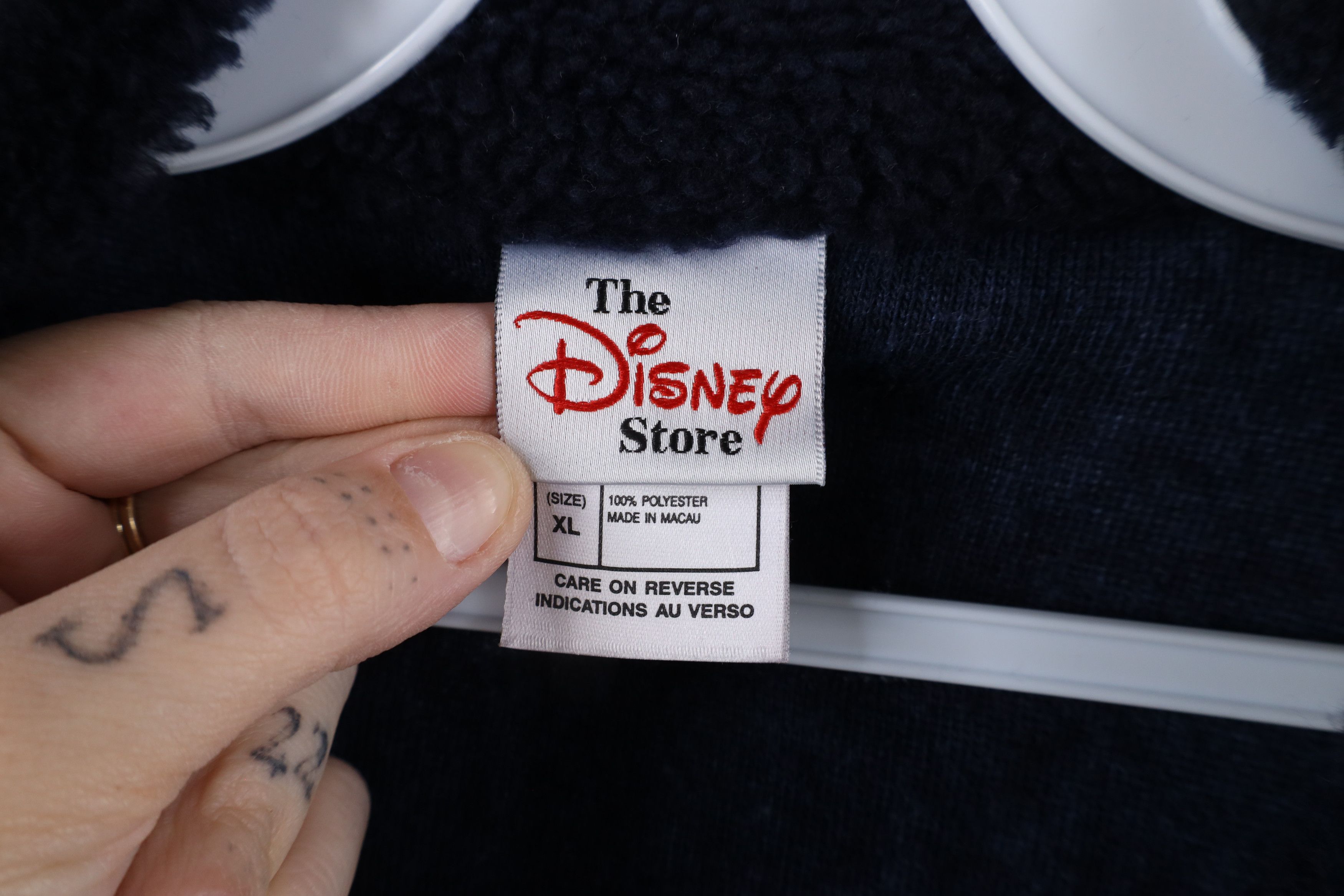 Disney × Vintage Vintage 90s Disney Mickey Mouse Pluto Dog Snowflake Sweater Size US XL / EU 56 / 4 - 5 Thumbnail