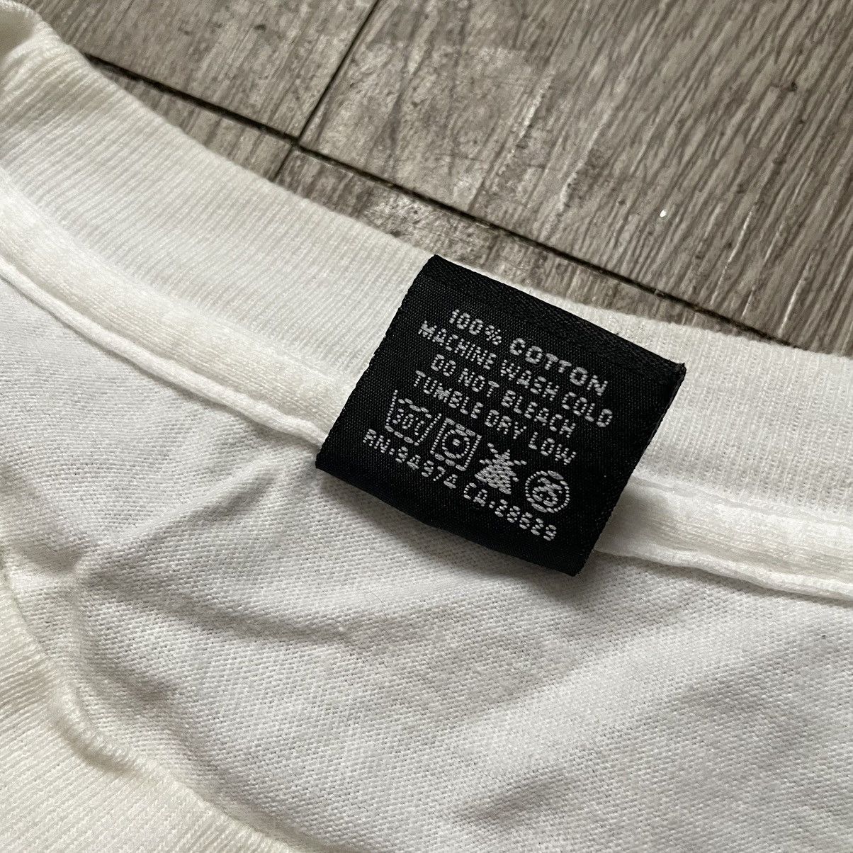 Stussy 2006 Stussy Hurricane Katrina Relief Tee Size XL Size US XL / EU 56 / 4 - 4 Thumbnail