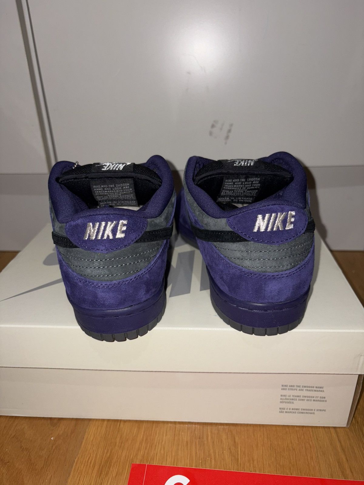 Nike × Supreme Supreme Dunk low EU colorway Size US 8 / EU 41 - 4 Thumbnail