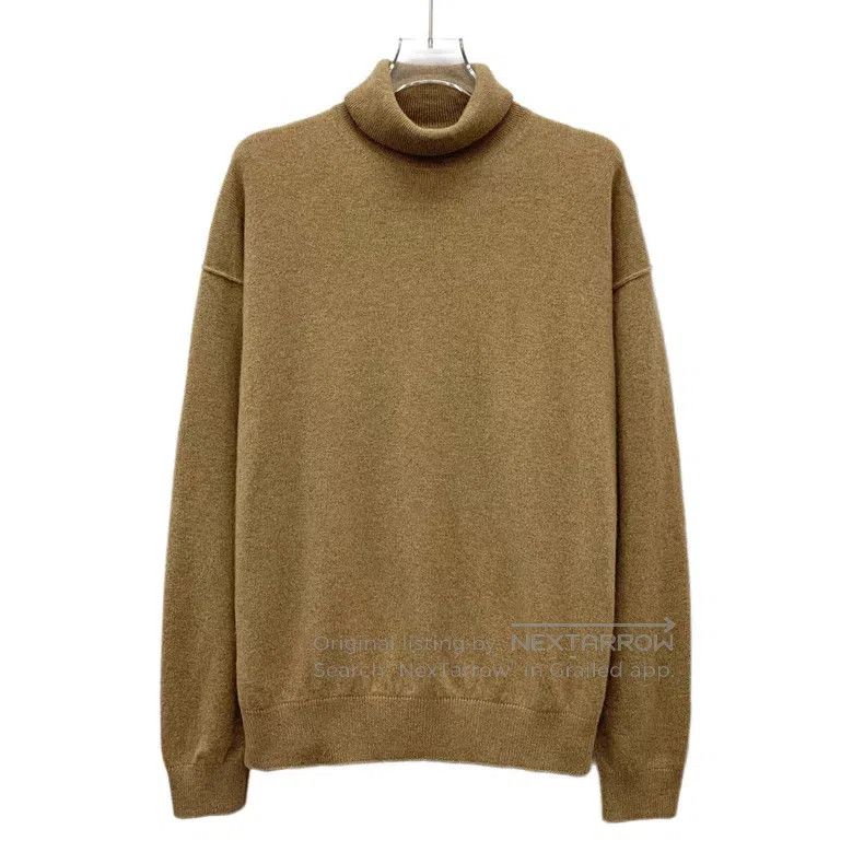 Louis Vuitton Louis Vuitton Brown cashmere turtleneck long-sleeve sweate Size US S / EU 44-46 / 1 - 1 Thumbnail