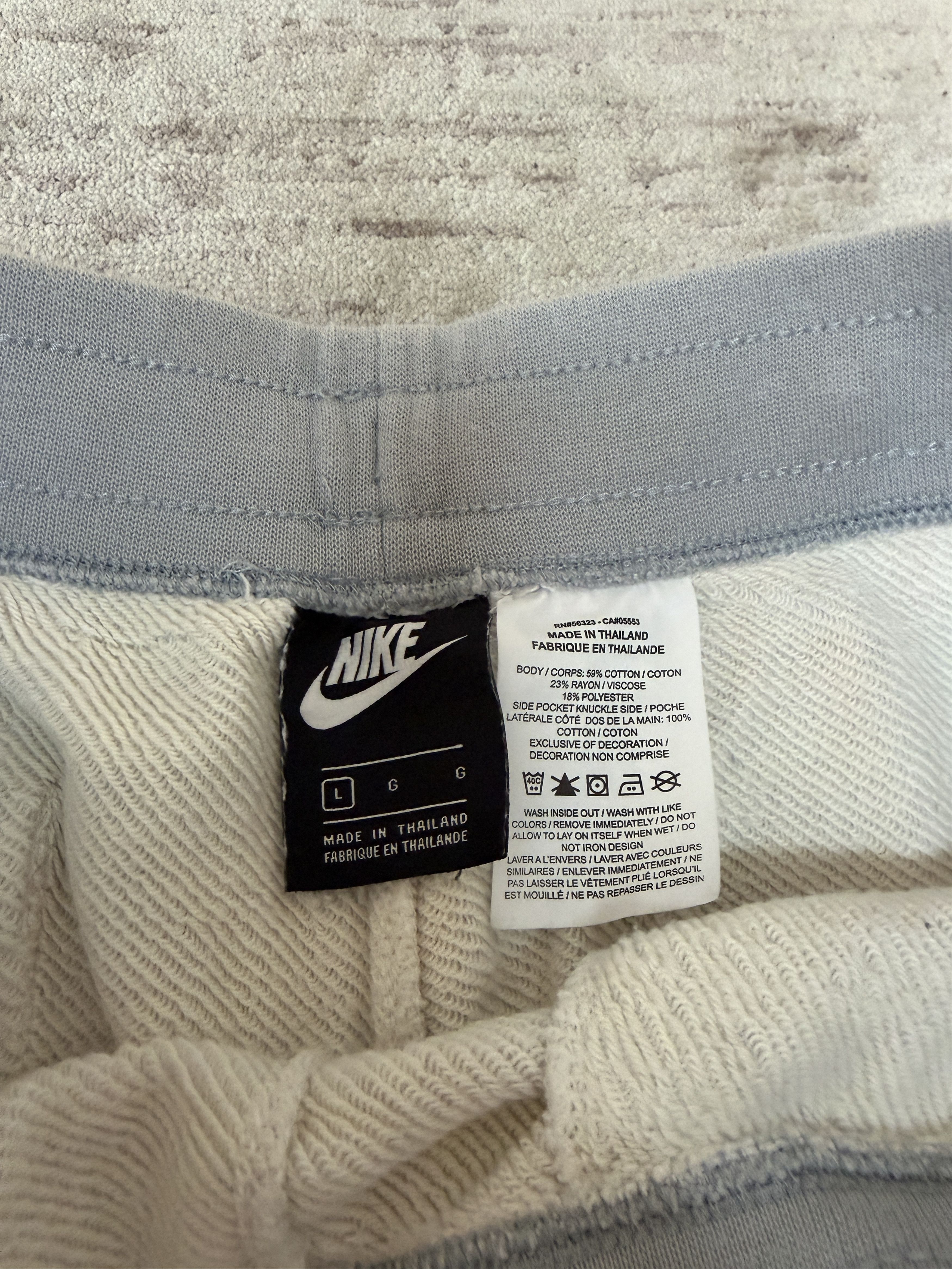 Nike Nike Heritage Alumni Chenille Sweat short Shorts Size L Size US 42 / EU 58 - 4 Thumbnail